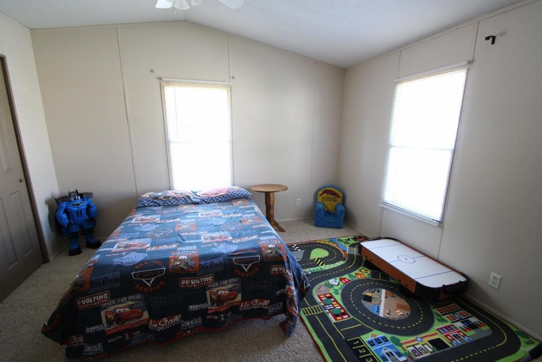 408 3rd Ave. S, Brookings, SD 57006