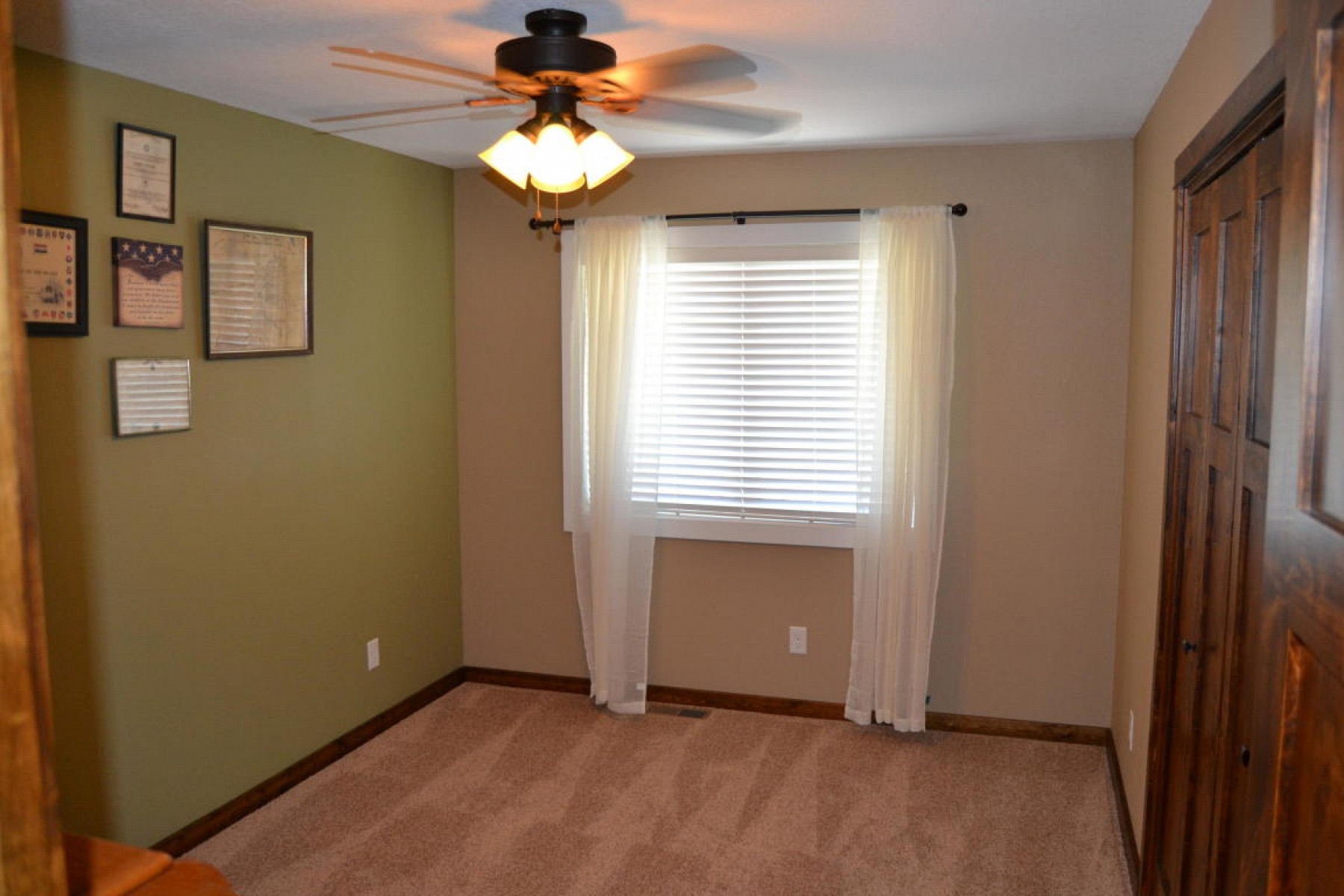 1825 Tanbury Lane, Brookings, SD 57006