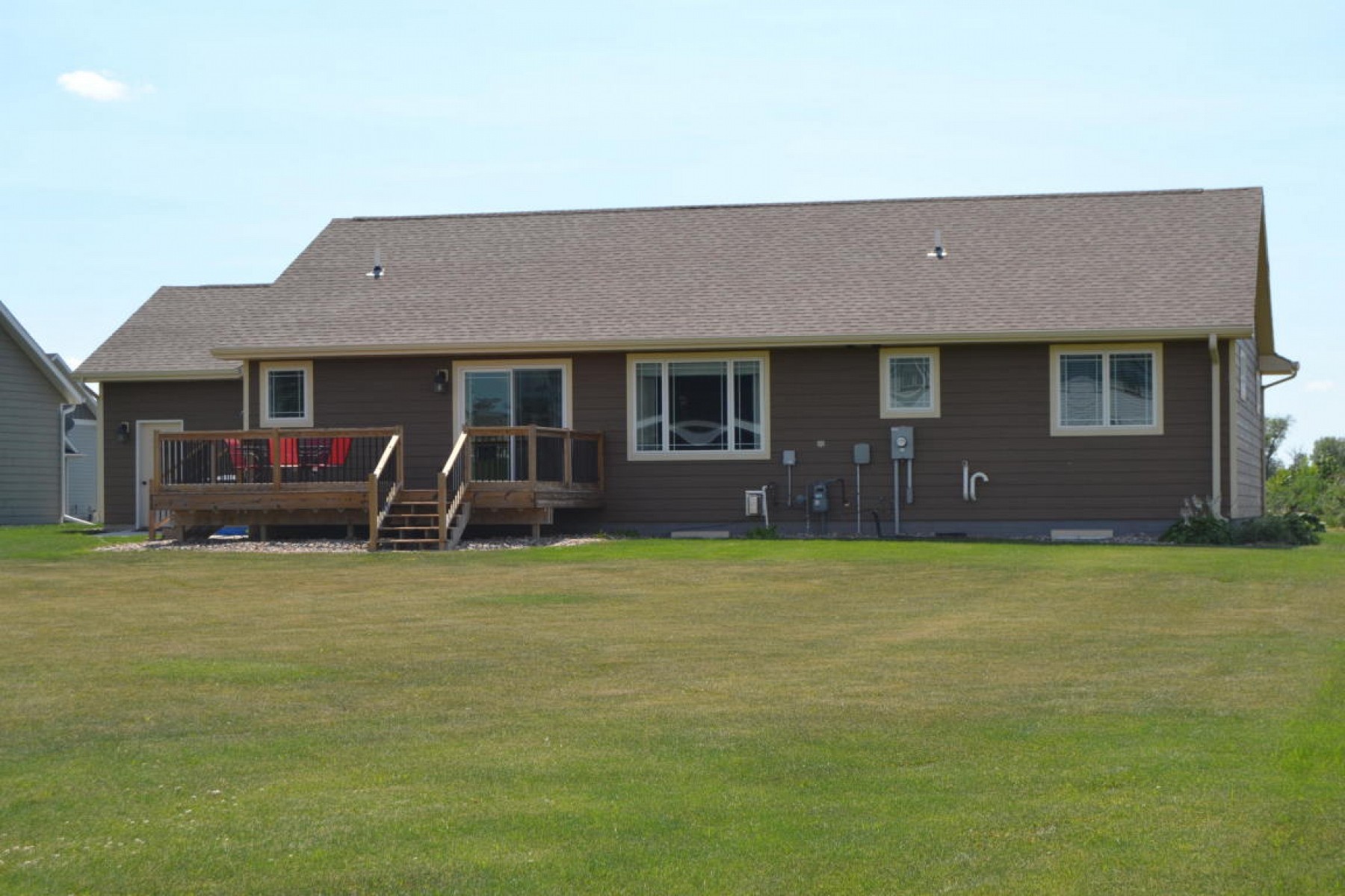 1825 Tanbury Lane, Brookings, SD 57006
