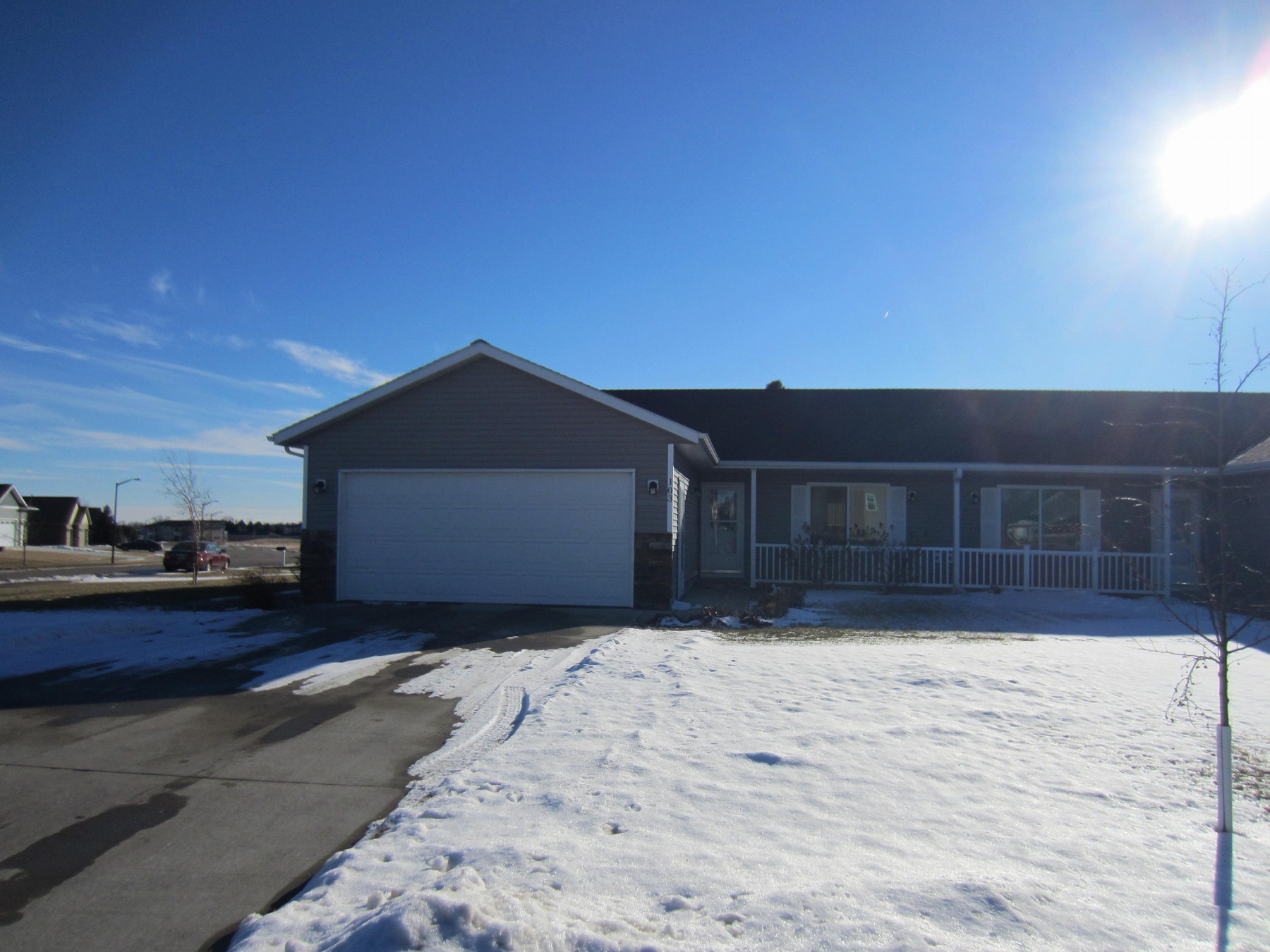 103 Dakota Trail, Brookings, SD 57006
