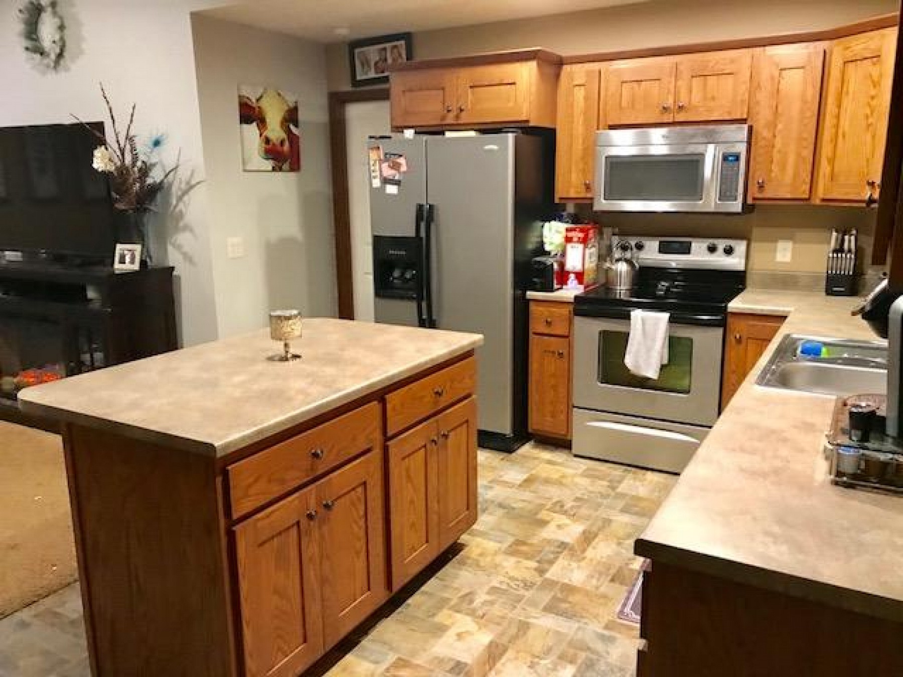 2110 Rio Grand Avenue, Brookings, SD 57006