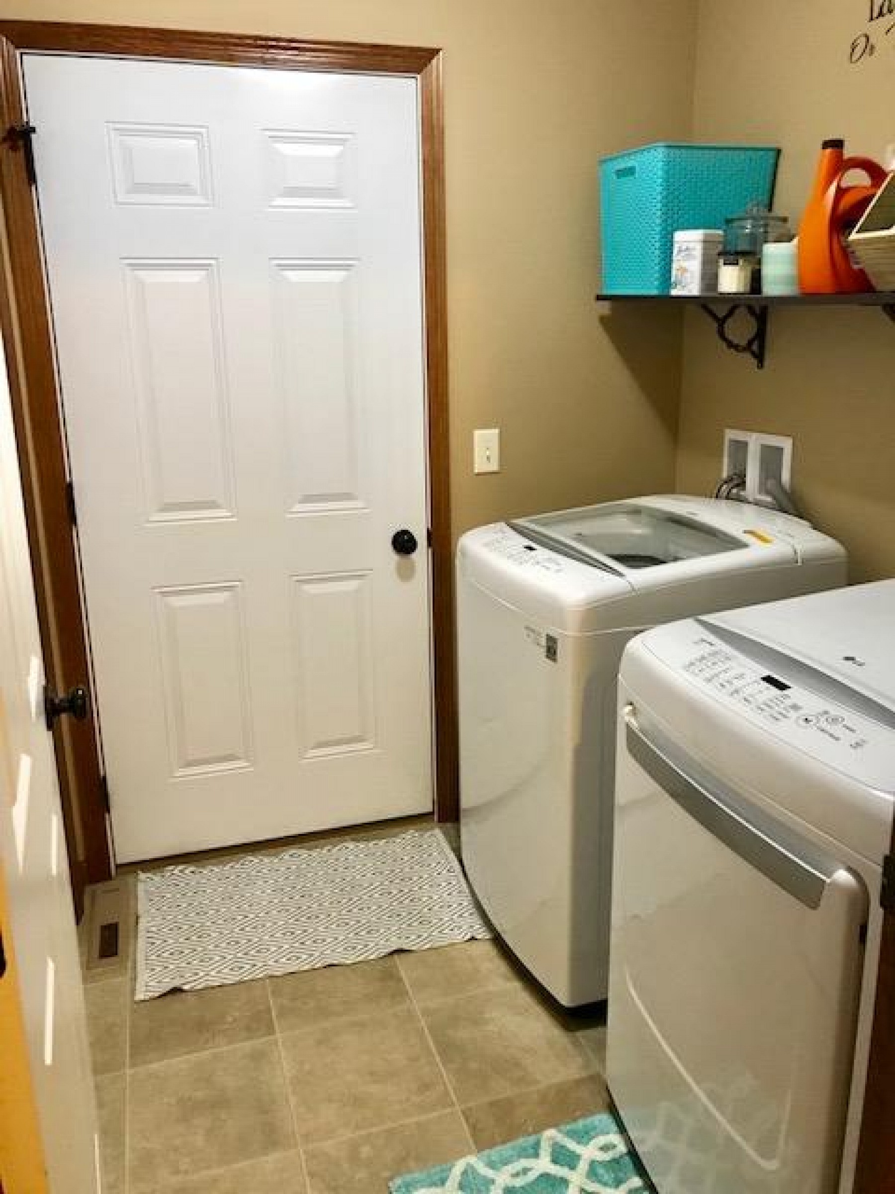 2110 Rio Grand Avenue, Brookings, SD 57006