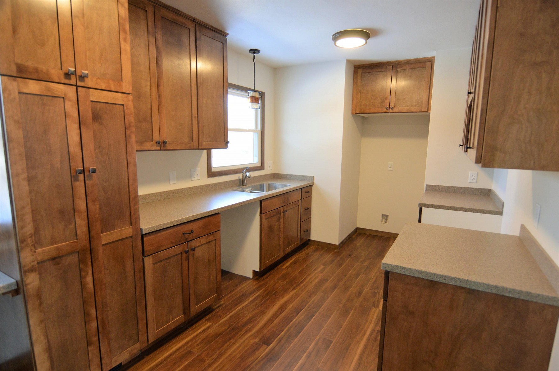 524 17th Avenue S, Brookings, SD 57006