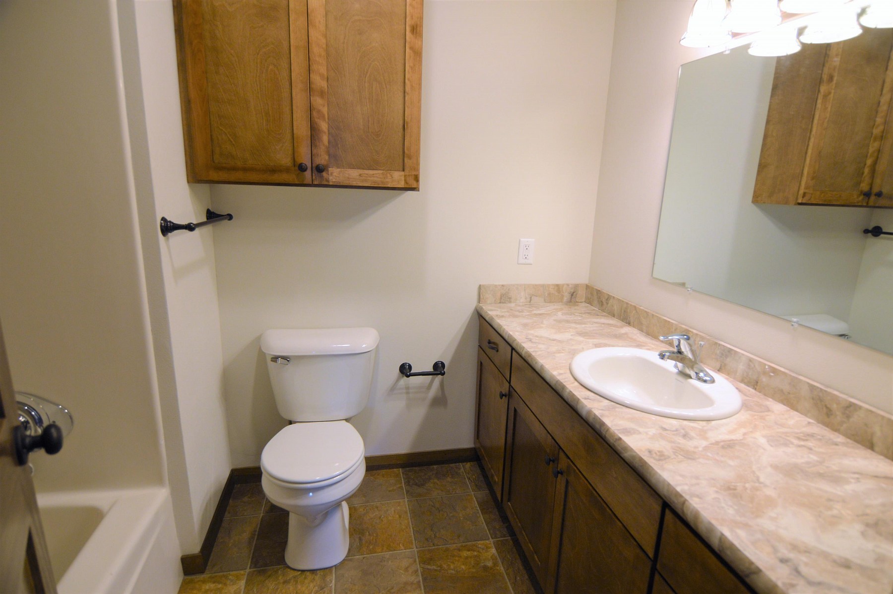 524 17th Avenue S, Brookings, SD 57006