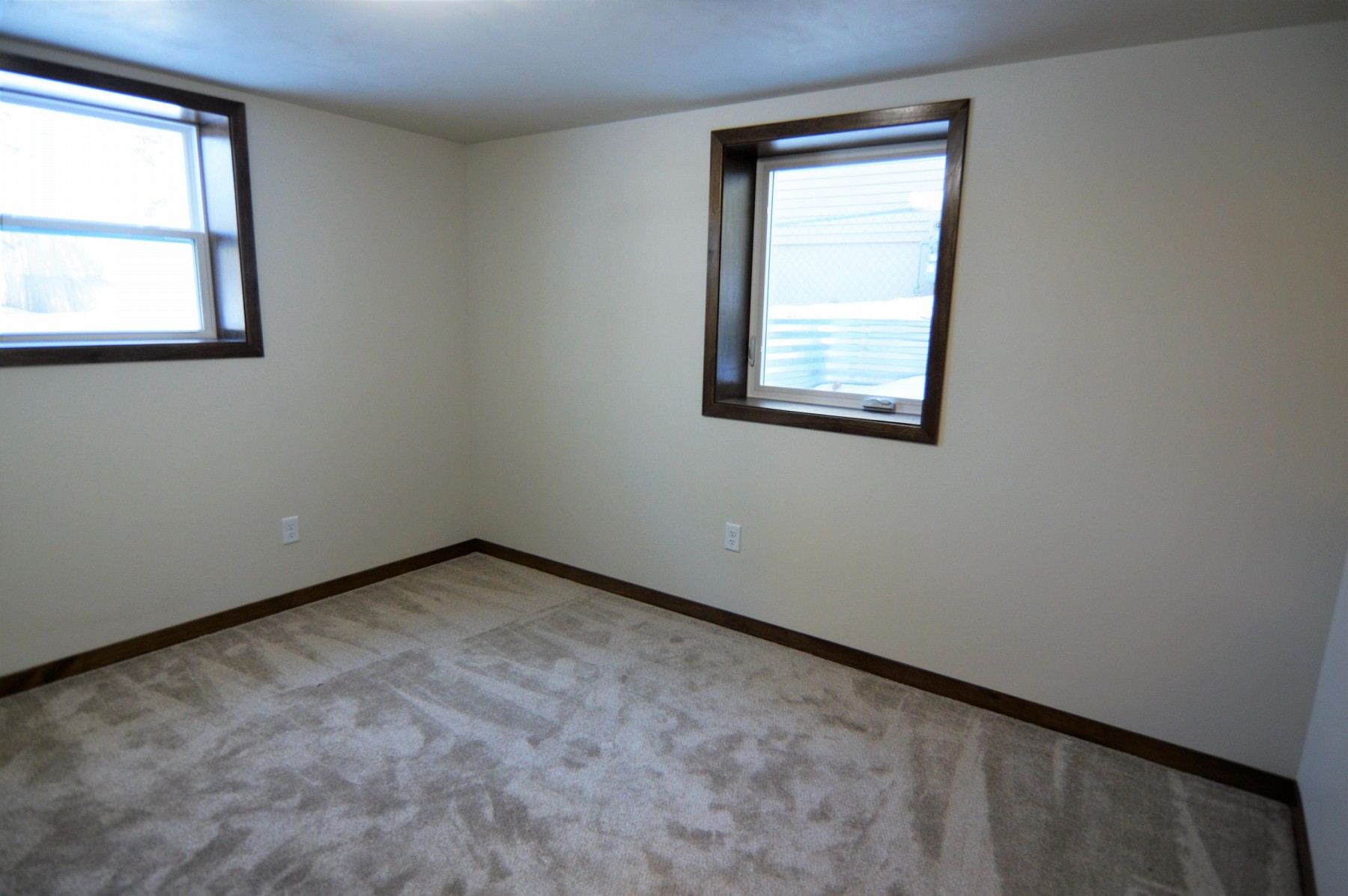 524 17th Avenue S, Brookings, SD 57006