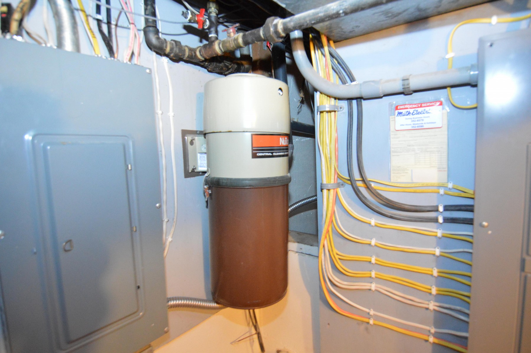 1733 Illinois Avenue SW, Huron, SD 57350