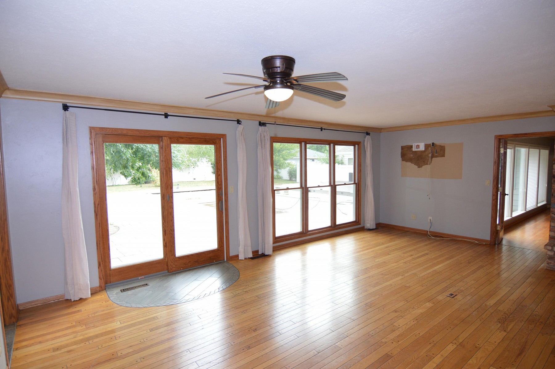 1733 Illinois Avenue SW, Huron, SD 57350