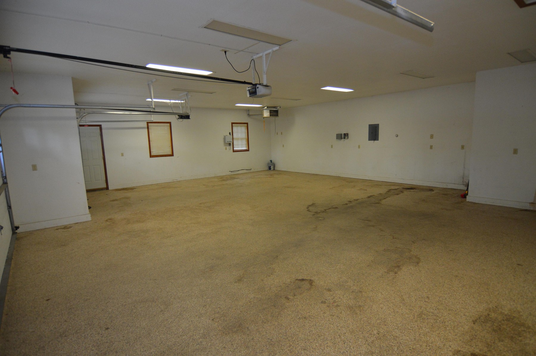 1733 Illinois Avenue SW, Huron, SD 57350