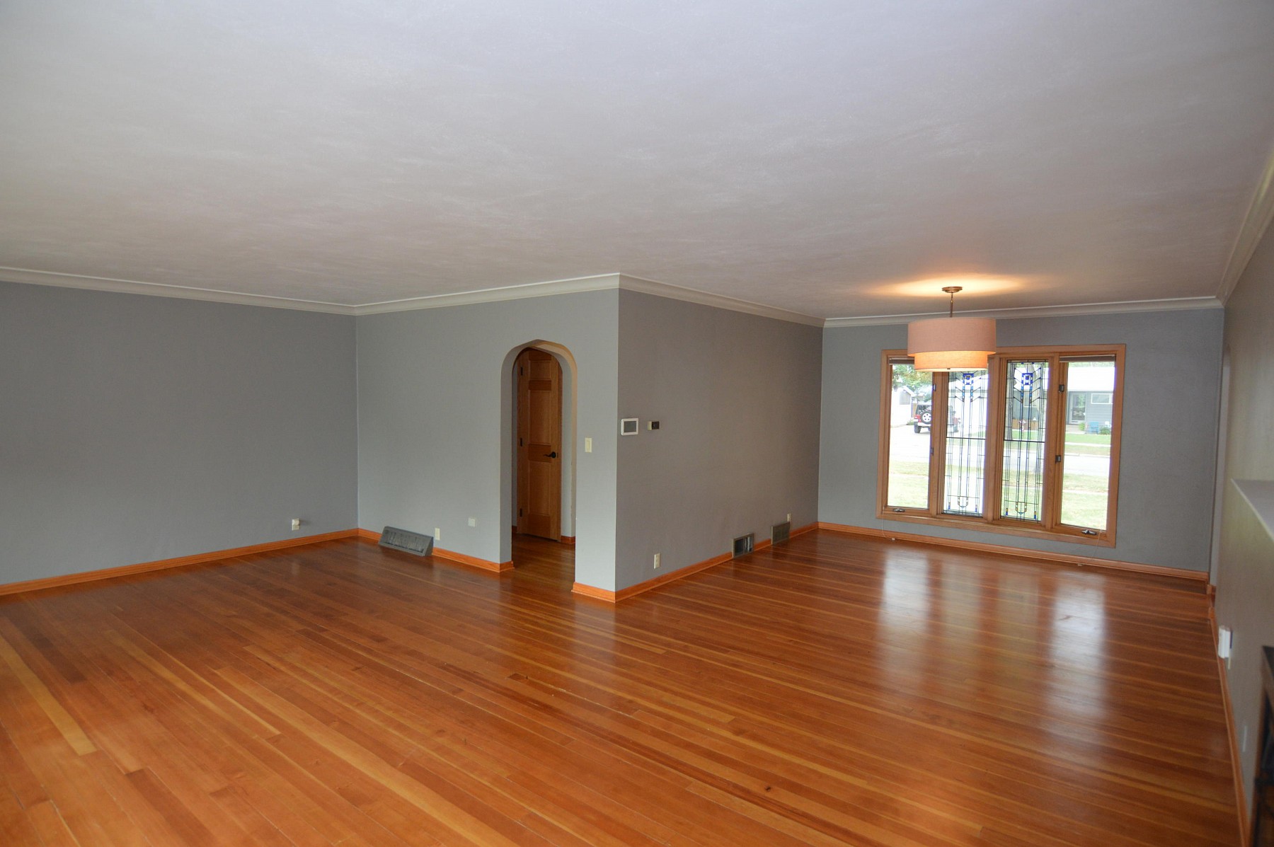 1733 Illinois Avenue SW, Huron, SD 57350