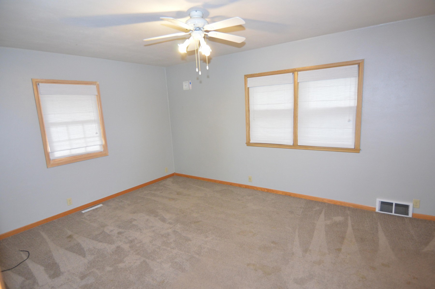 1733 Illinois Avenue SW, Huron, SD 57350