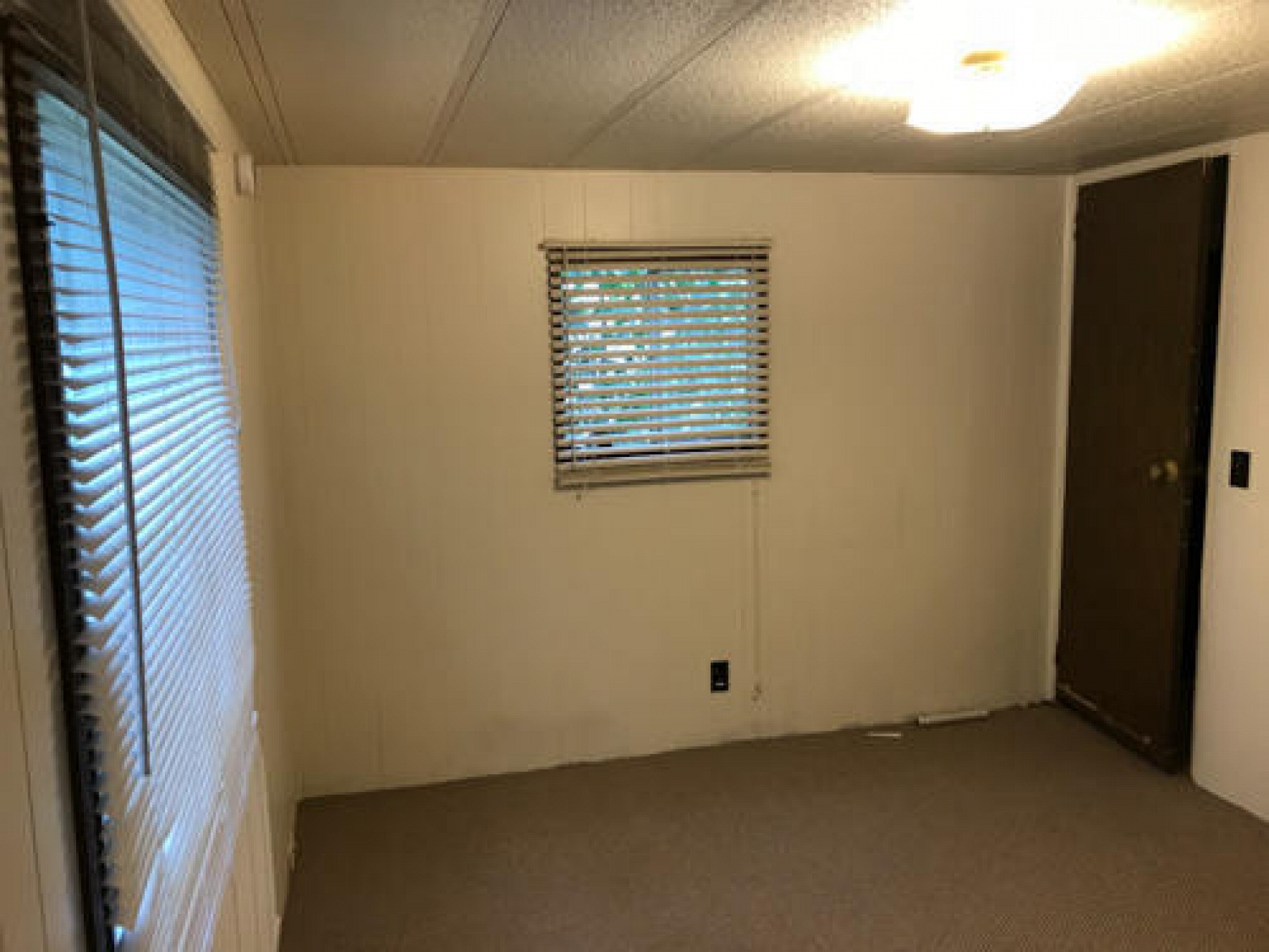 521 12th Street S, Brookings, SD 57006