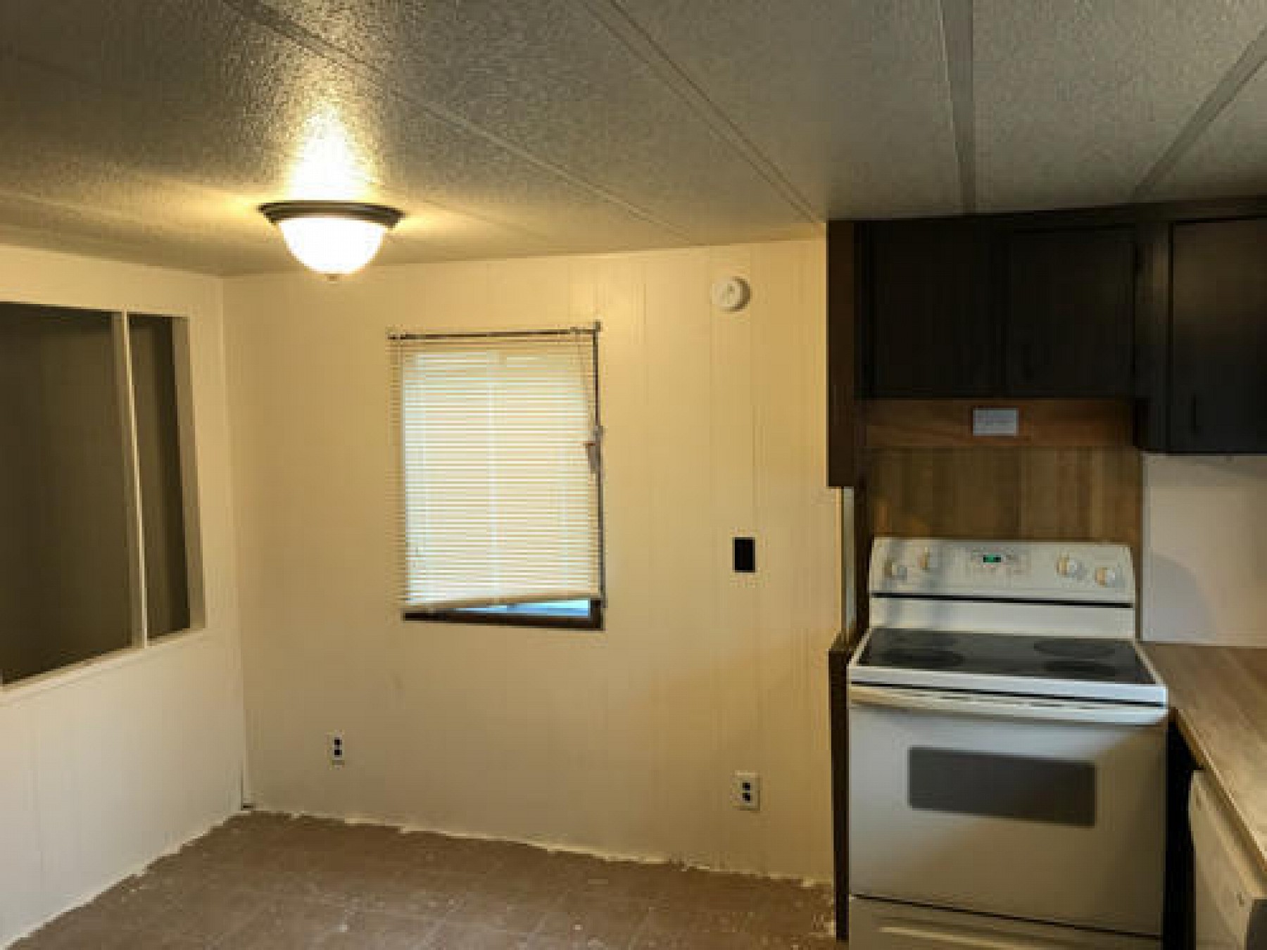 521 12th Street S, Brookings, SD 57006