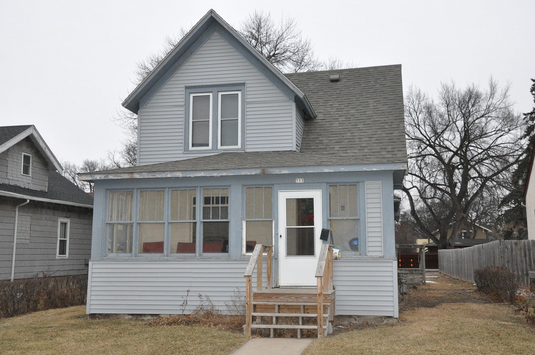 711 6th Street, Brookings, SD 57006