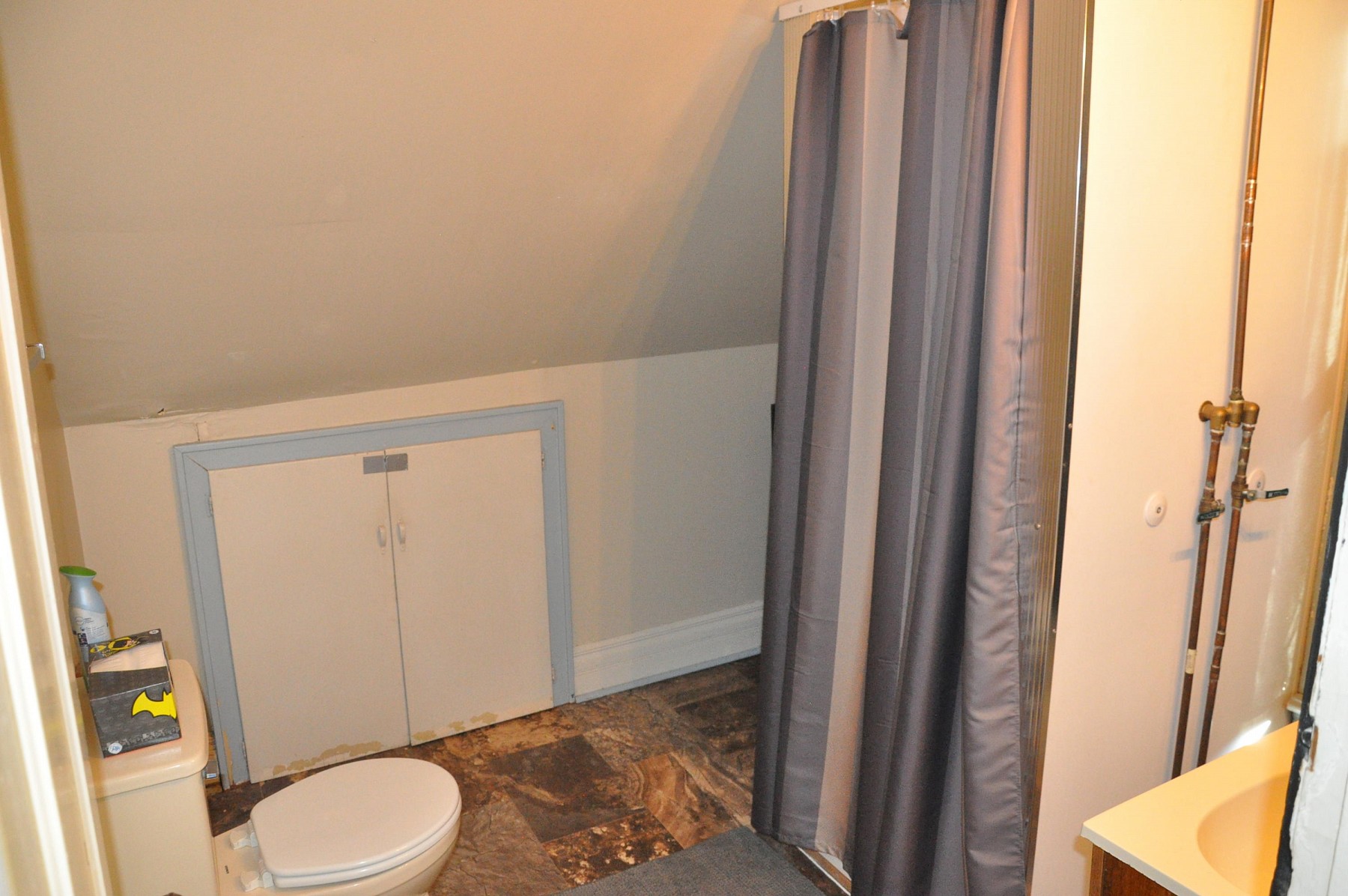 711 6th Street, Brookings, SD 57006