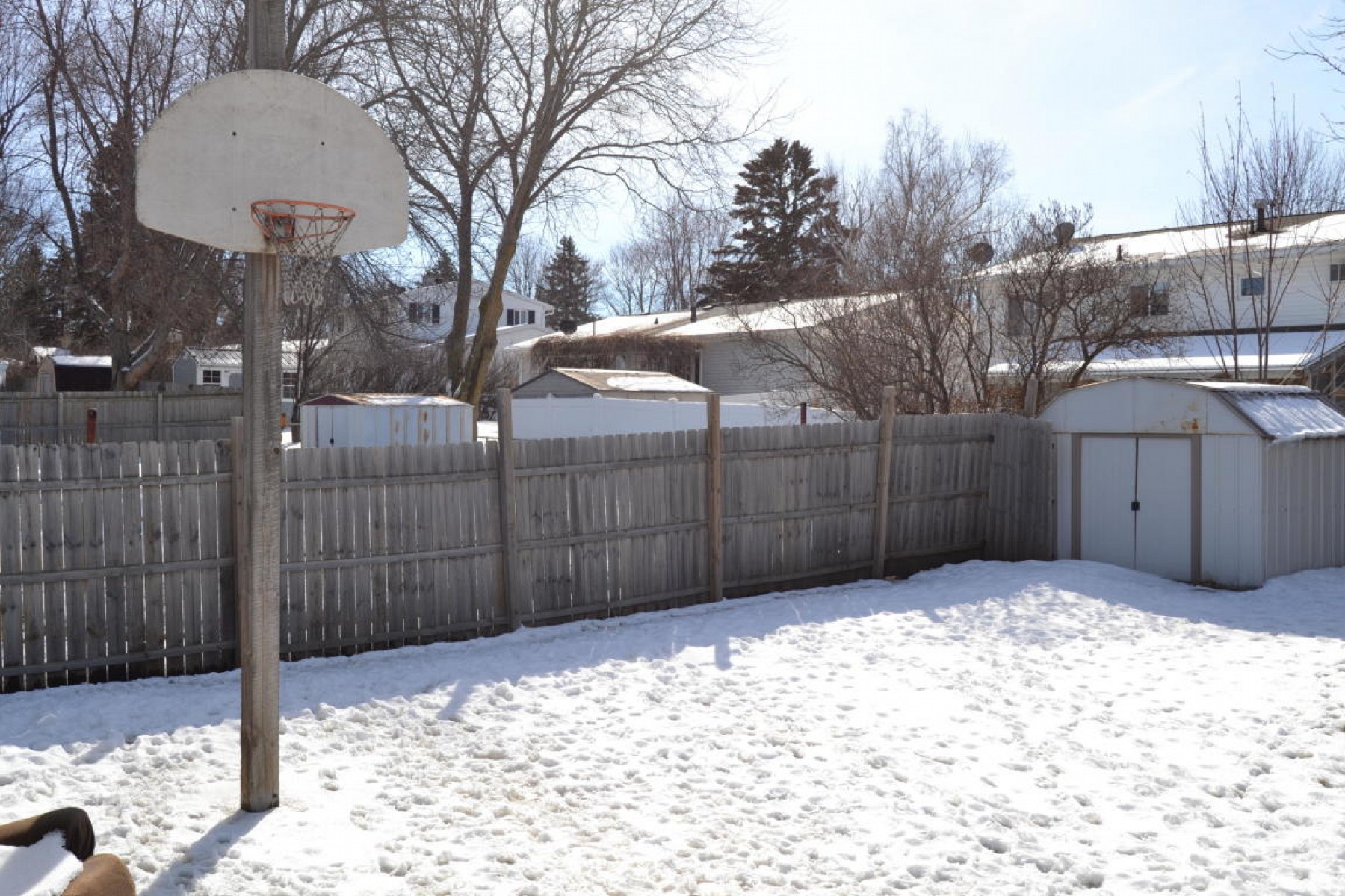 316 22nd Avenue S, Brookings, SD 57006