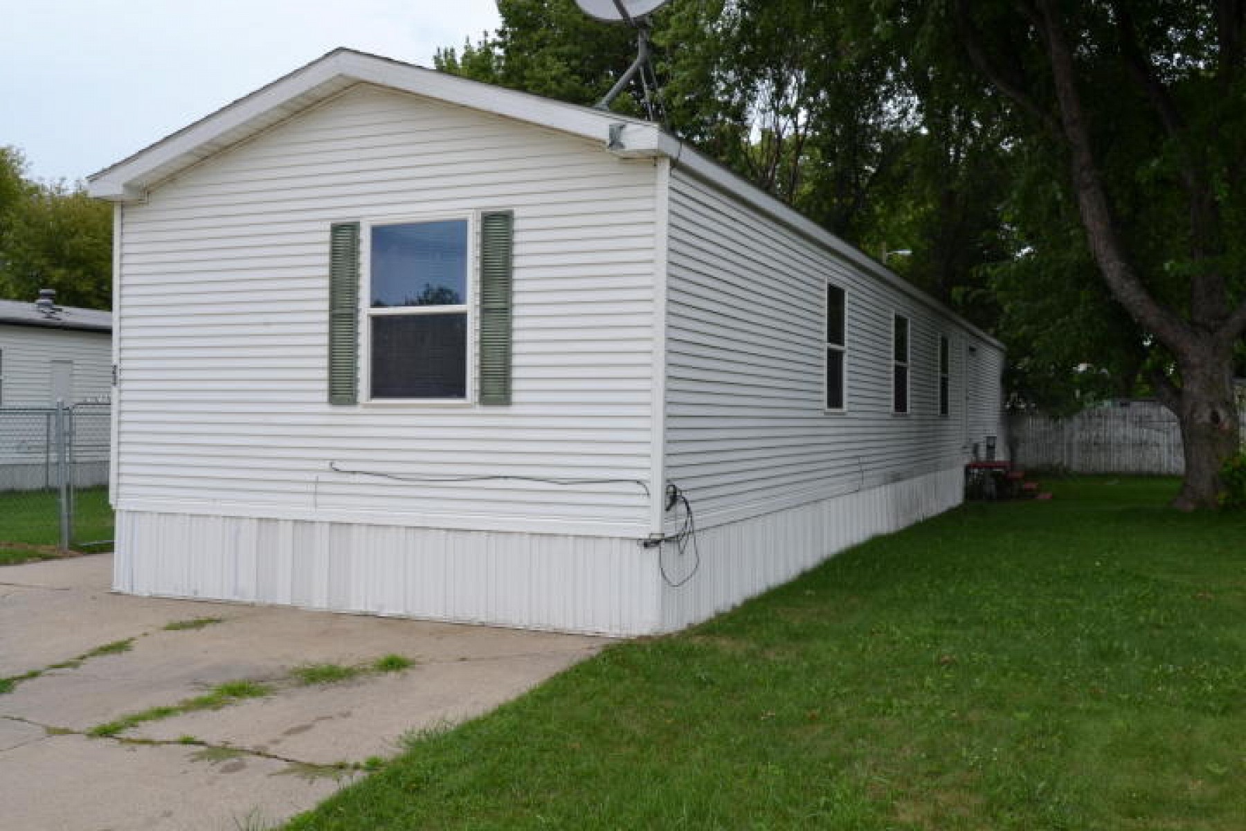 410 Medary S, Brookings, SD 57006
