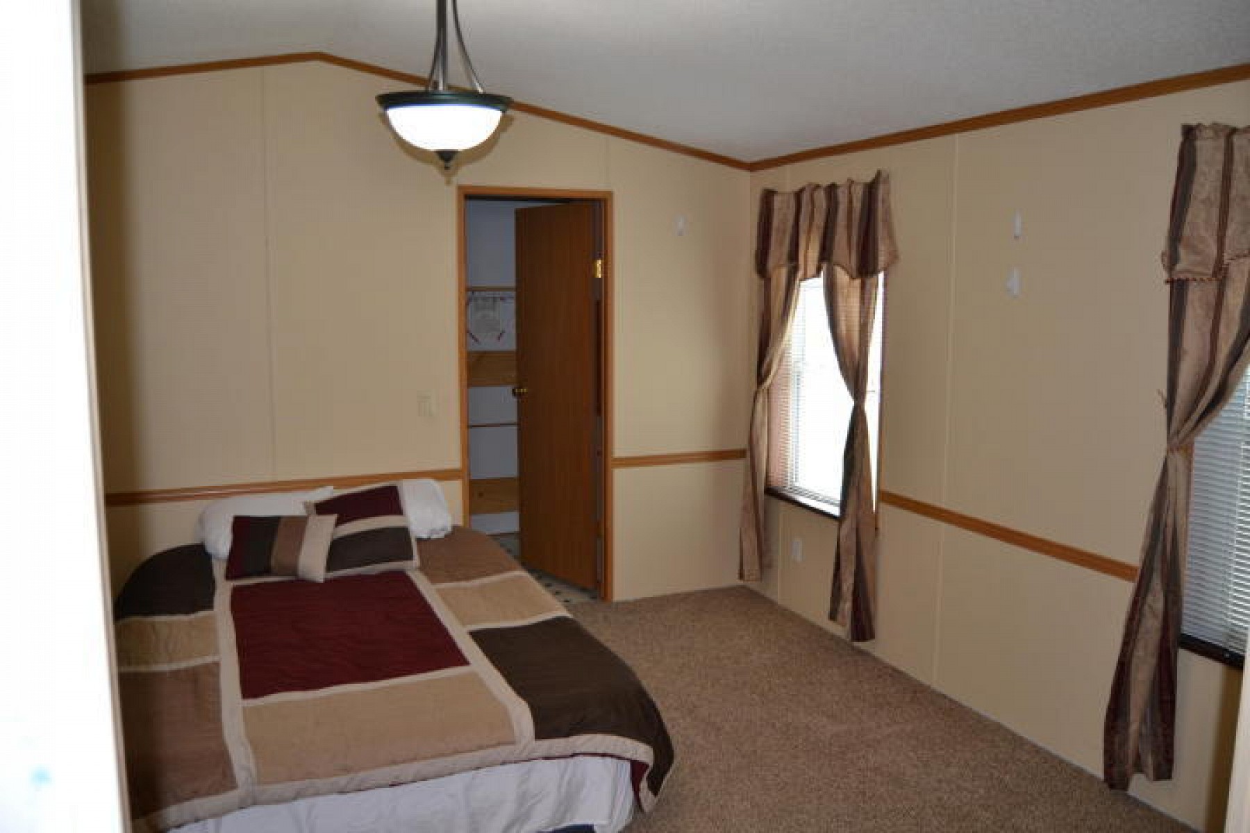 410 Medary S, Brookings, SD 57006