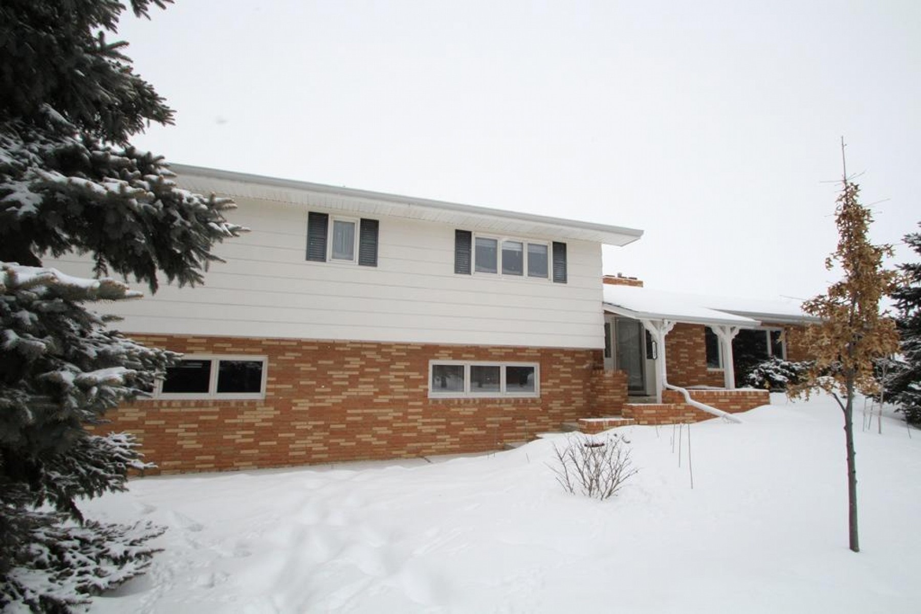 2105 3rd Street, Brookings, SD 57006