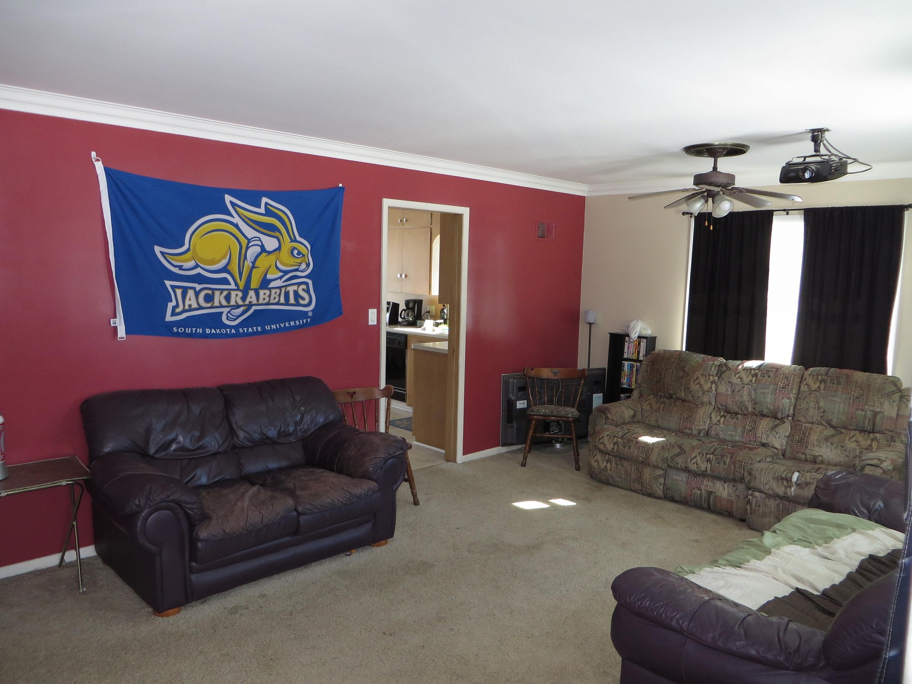 1044 6th Avenue, Brookings, SD 57006