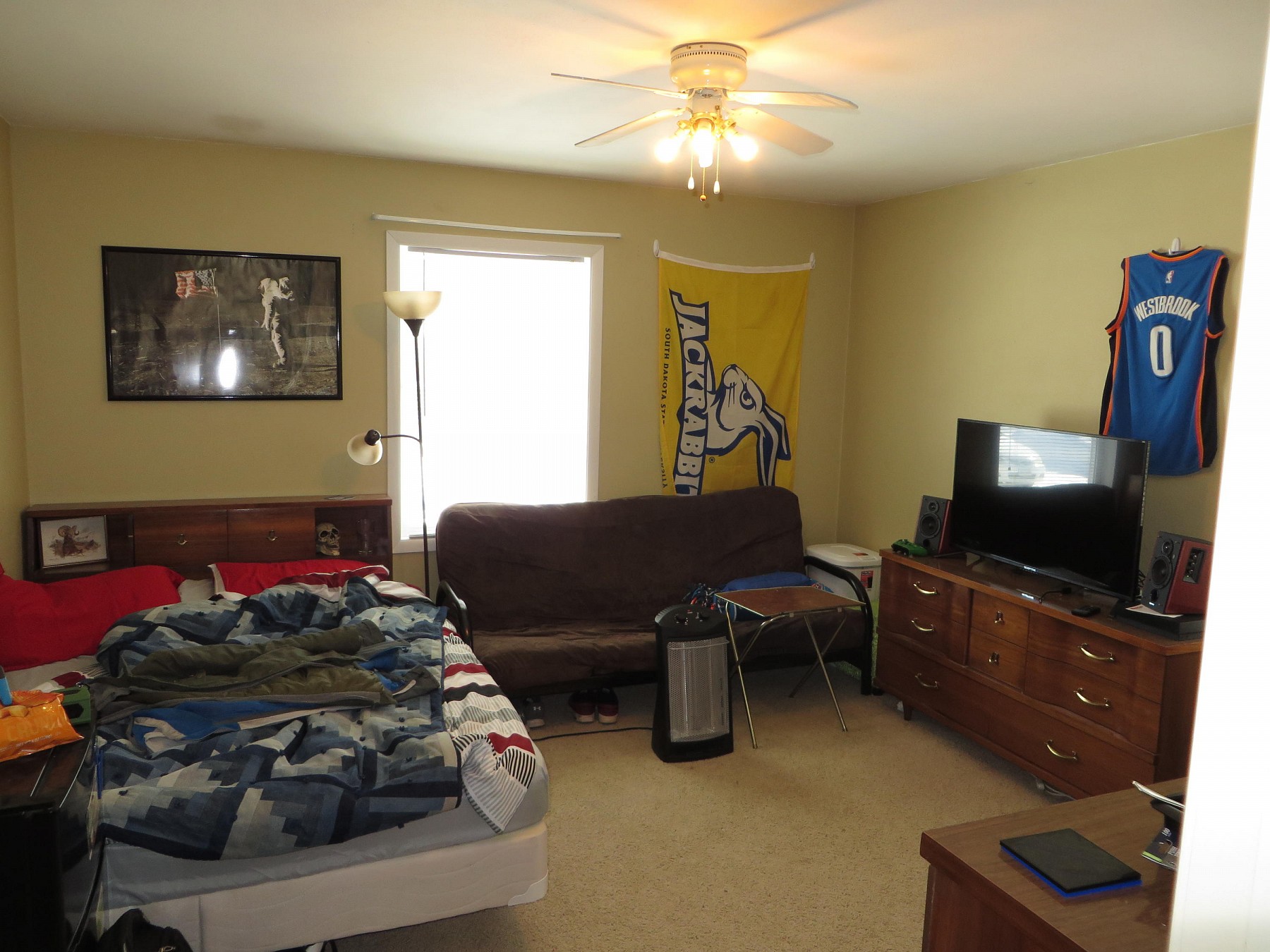 1044 6th Avenue, Brookings, SD 57006