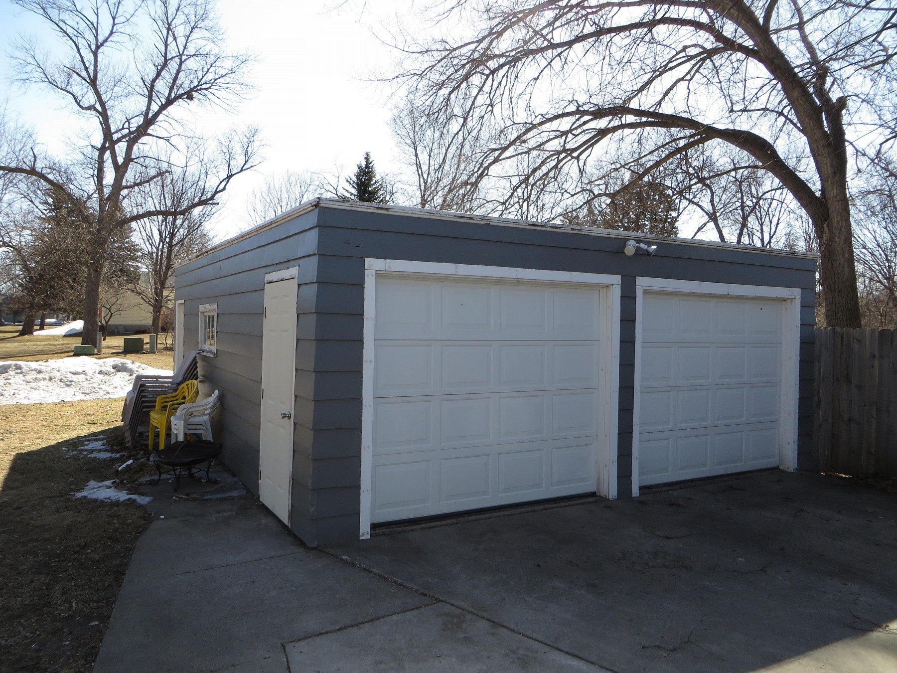 1044 6th Avenue, Brookings, SD 57006