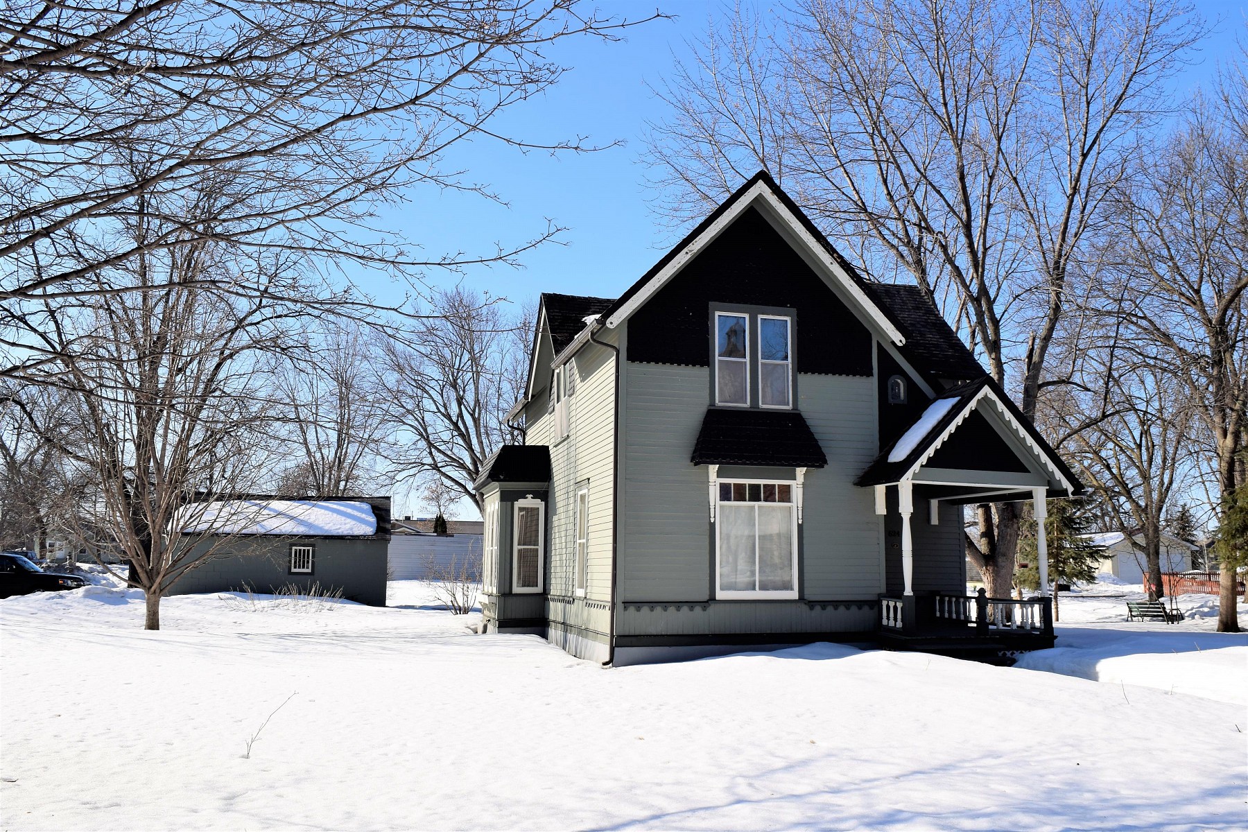 624 3rd Street, Brookings, SD 57006