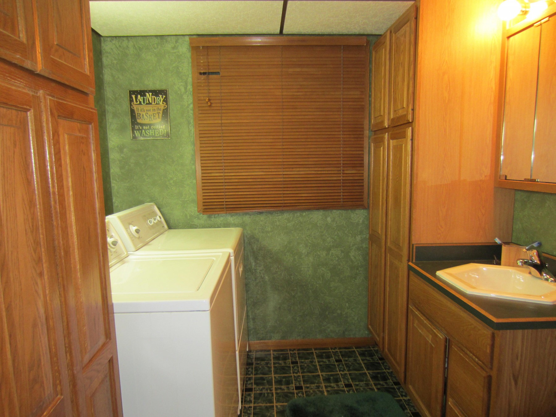 1018 11th Street S, Brookings, SD 57006