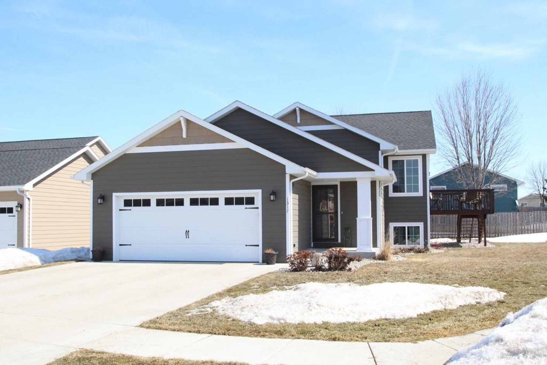 1317 Breckenridge Circle, Brookings, SD 57006