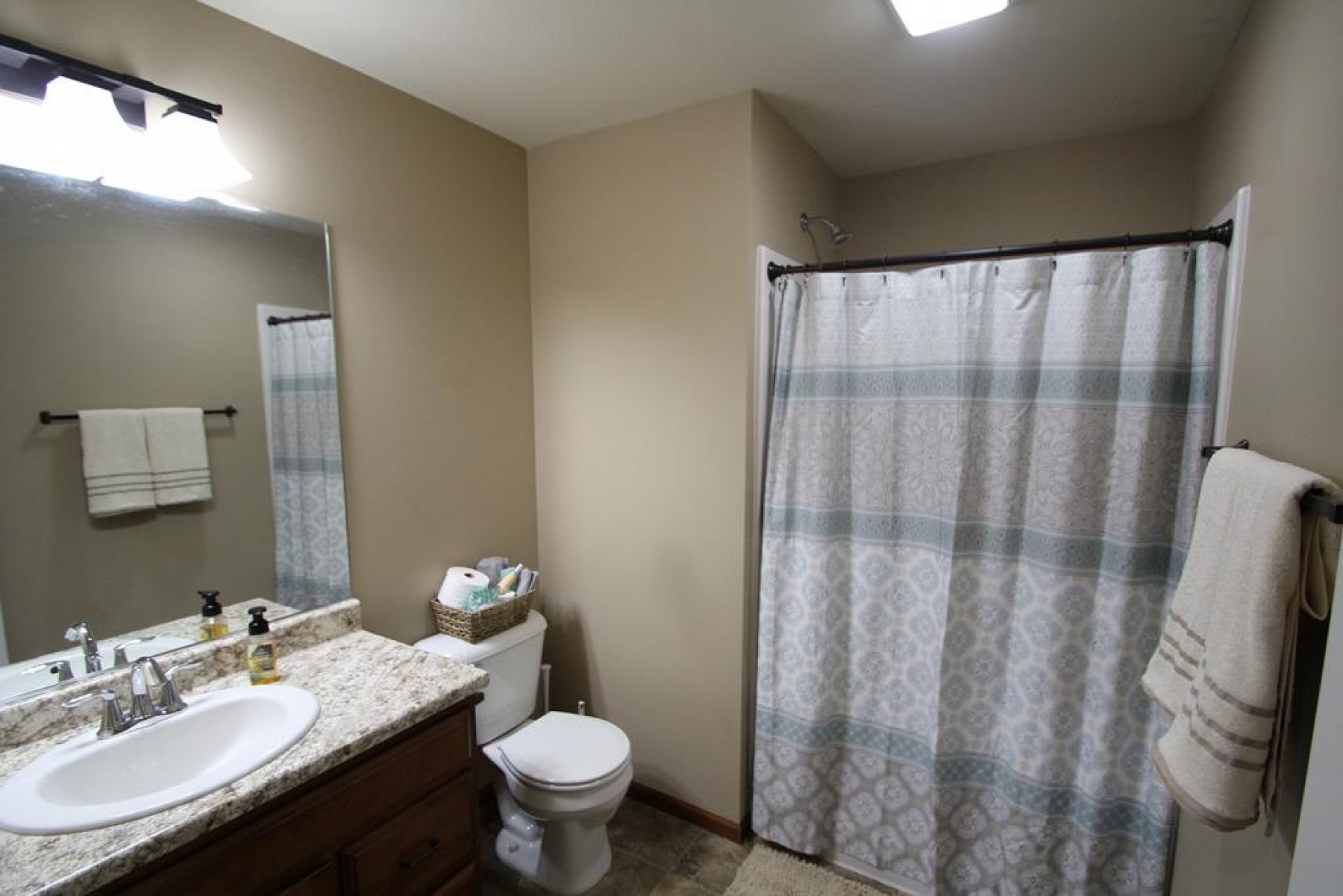 1317 Breckenridge Circle, Brookings, SD 57006