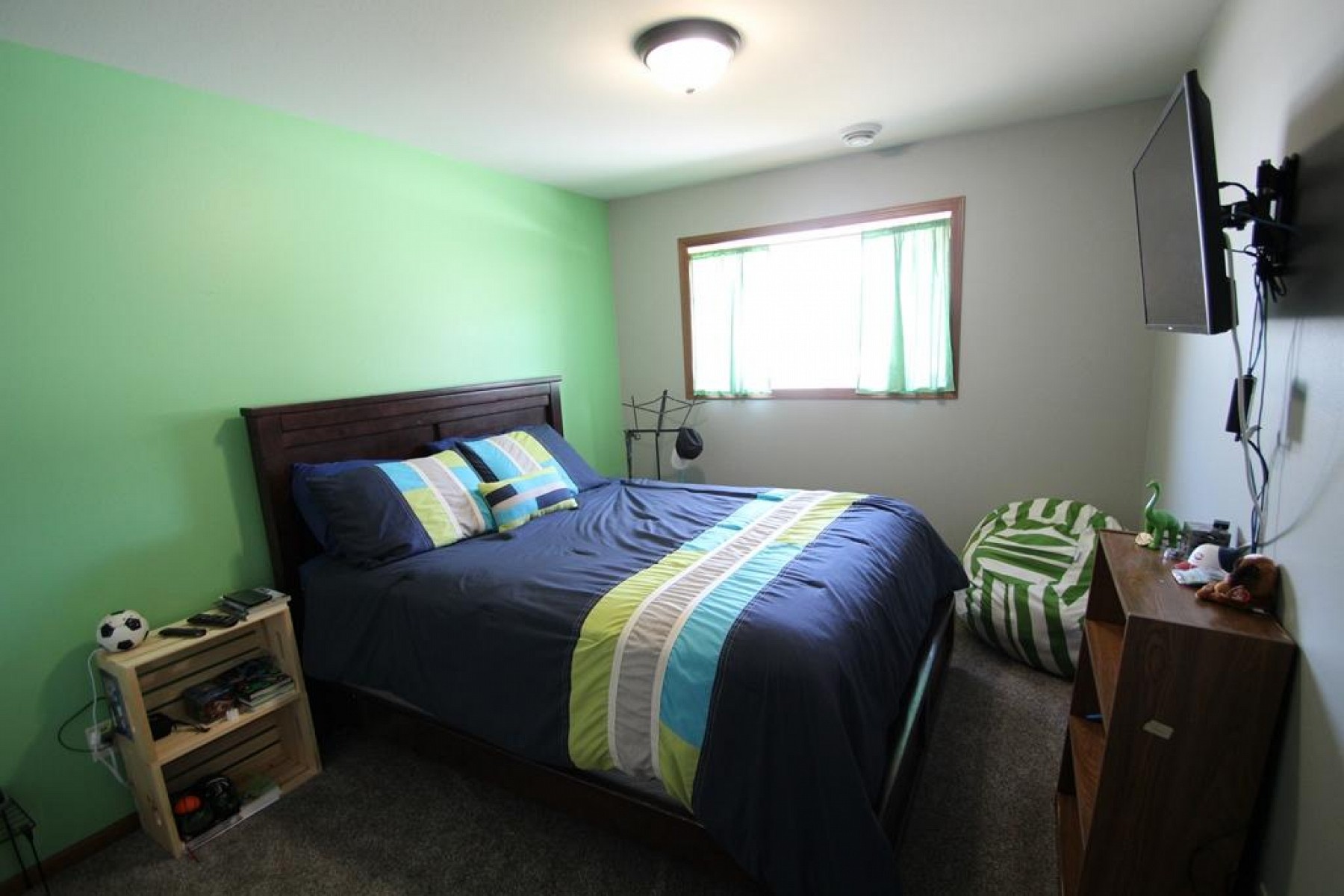 1317 Breckenridge Circle, Brookings, SD 57006