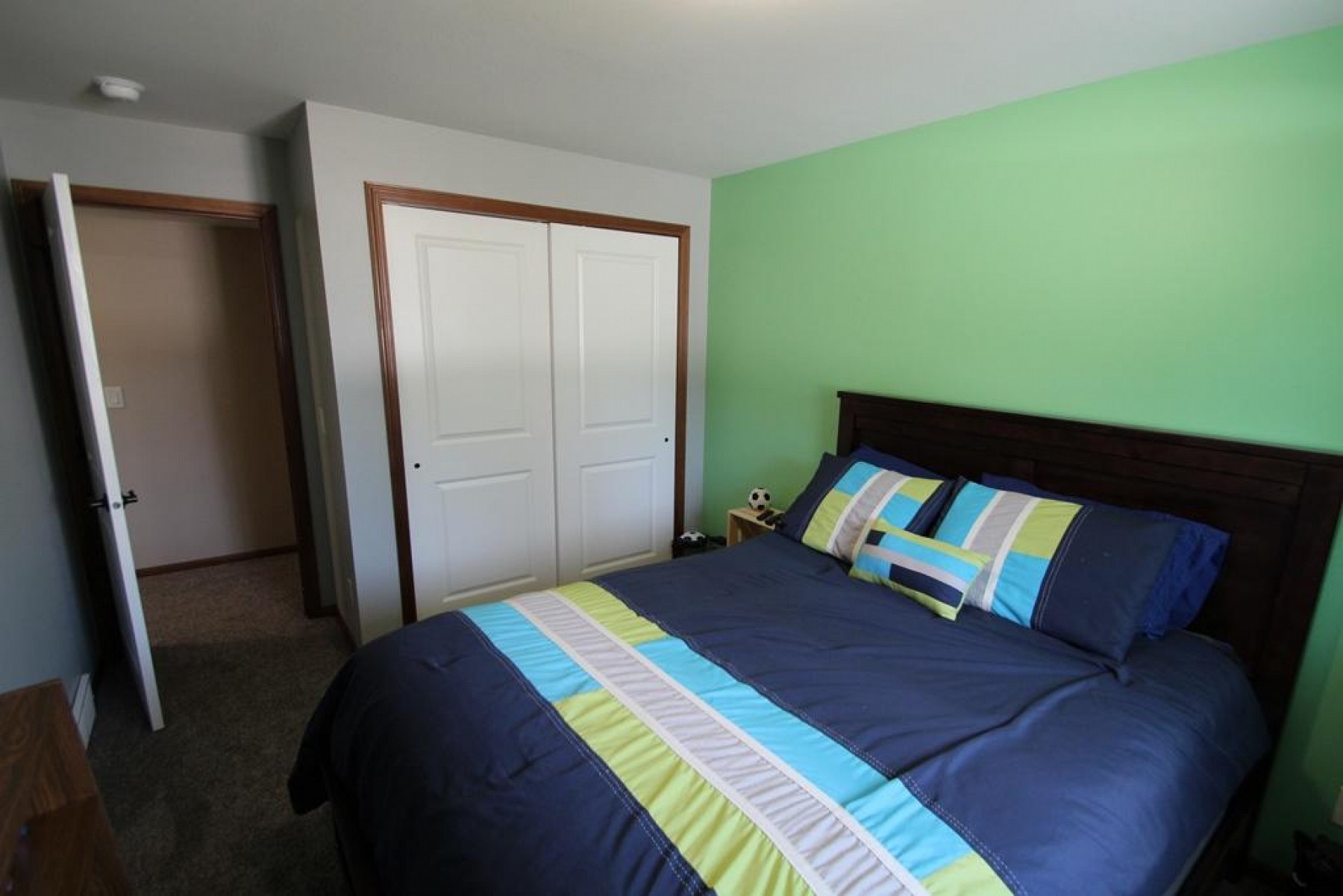 1317 Breckenridge Circle, Brookings, SD 57006