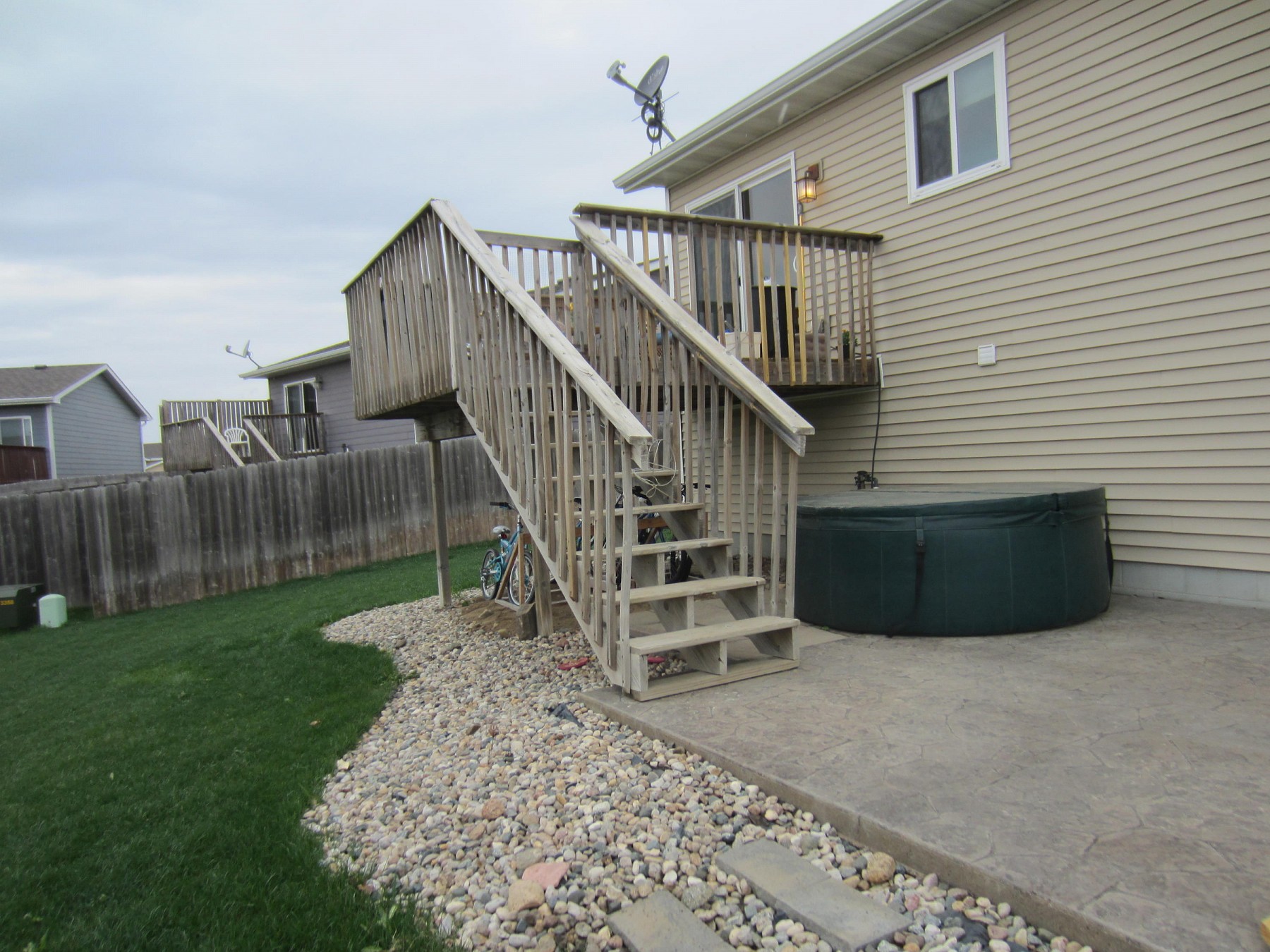 1802 Torrey Pines Drive, Brookings, SD 57006