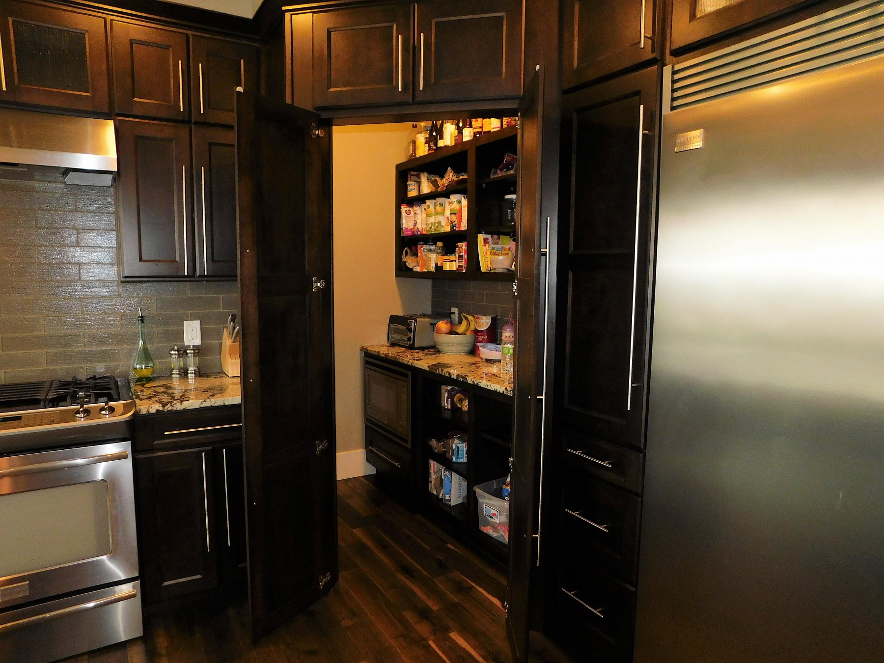 1518 Windermere Circle, Brookings, SD 57006