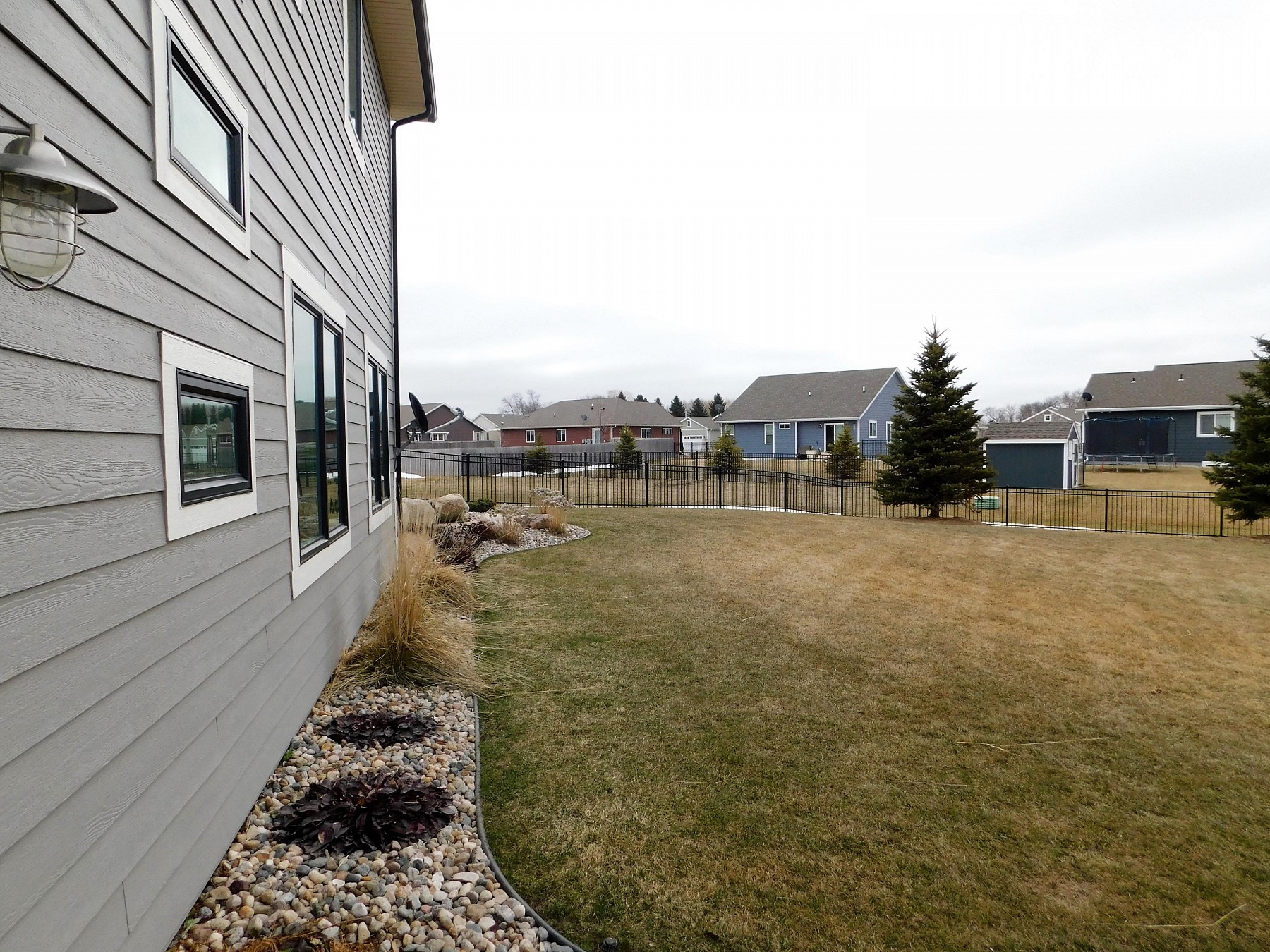 1518 Windermere Circle, Brookings, SD 57006