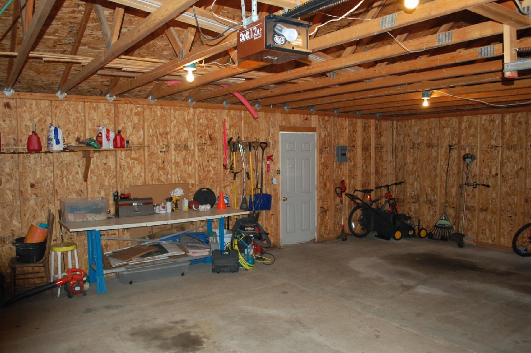 1113 4TH Street, Brookings, SD 57006