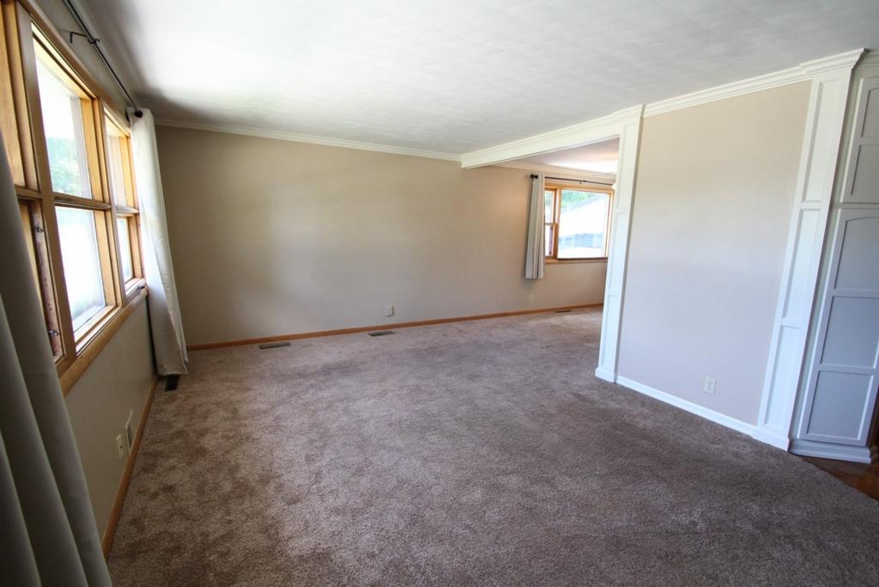 1814 Lincoln Lane, Brookings, SD 57006