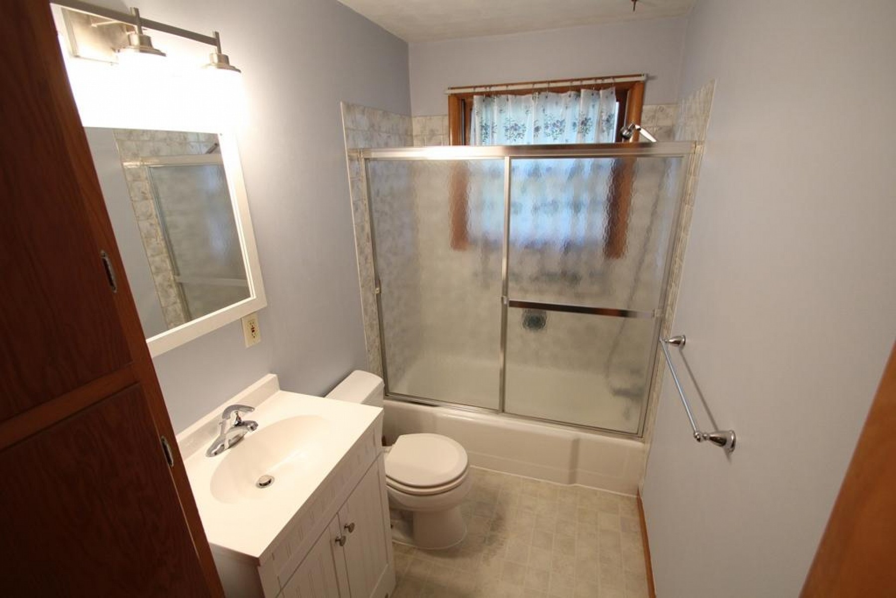 1814 Lincoln Lane, Brookings, SD 57006