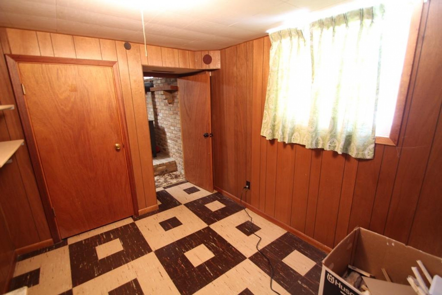 1814 Lincoln Lane, Brookings, SD 57006