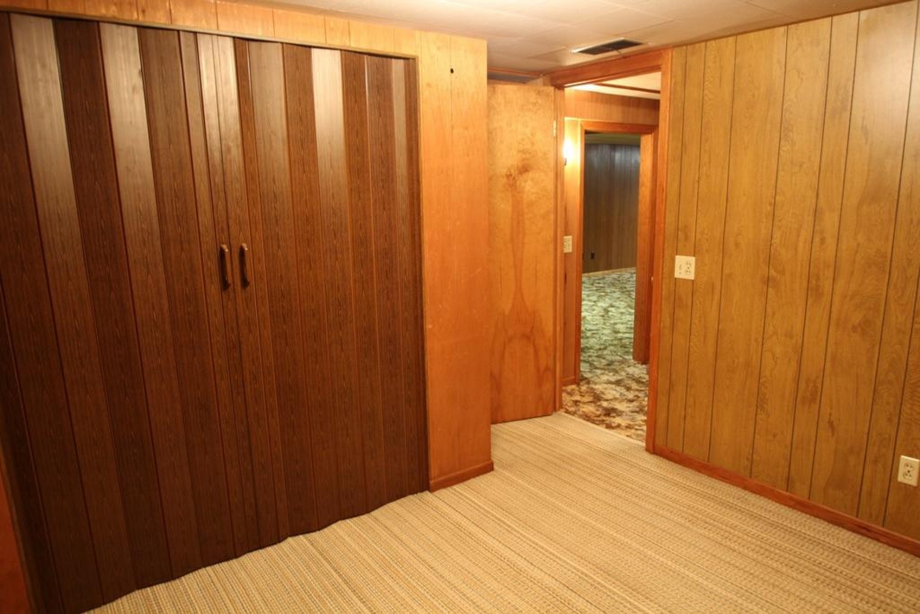 1814 Lincoln Lane, Brookings, SD 57006