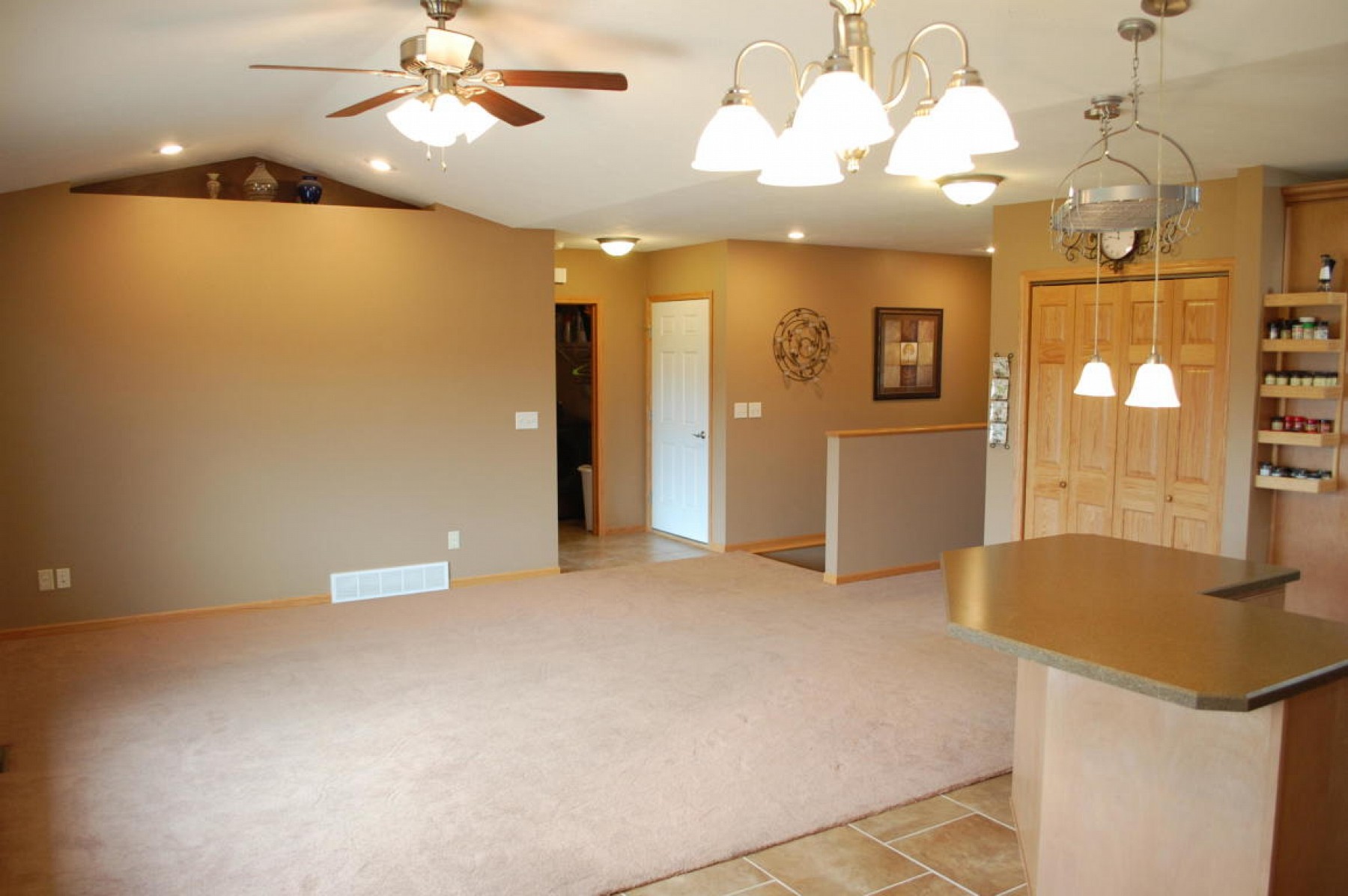 405 Leeann Avenue, Volga, SD 57071