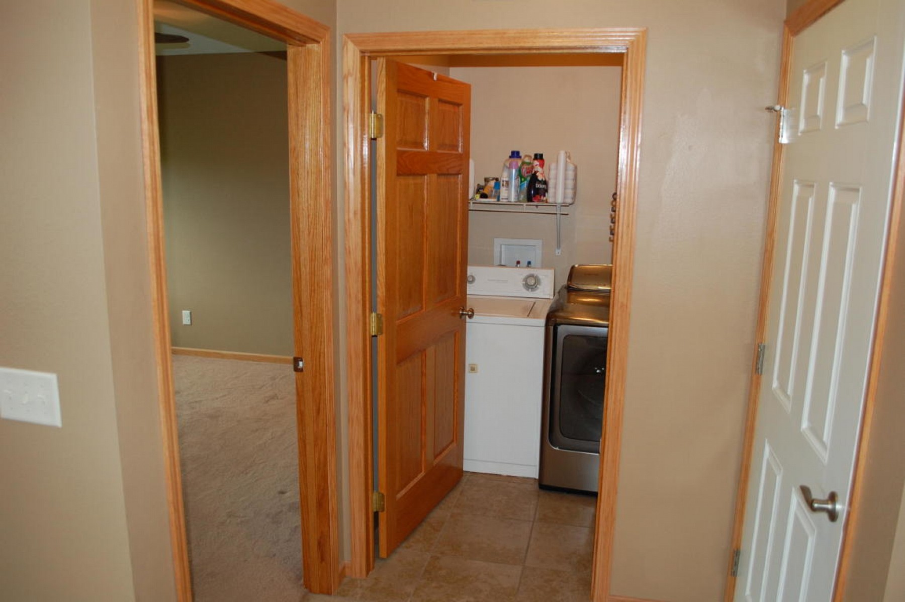 405 Leeann Avenue, Volga, SD 57071