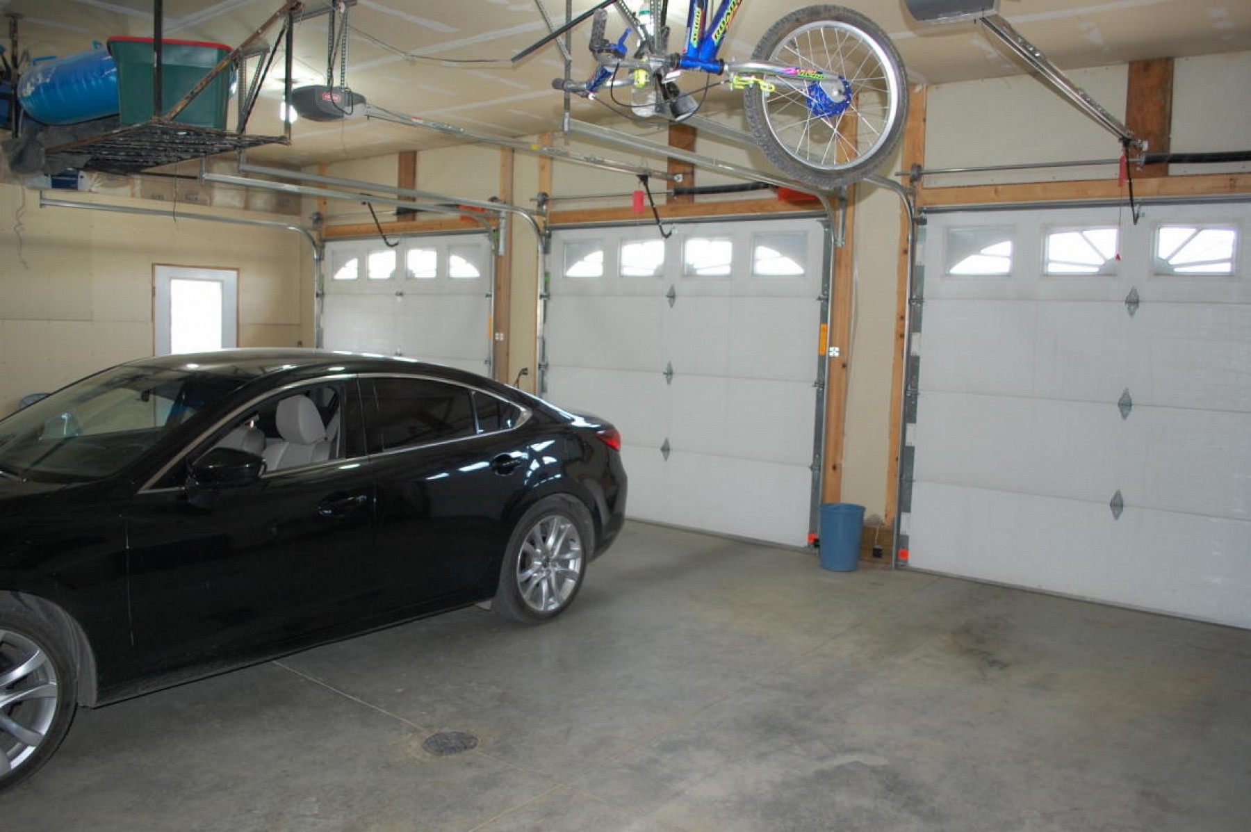 405 Leeann Avenue, Volga, SD 57071