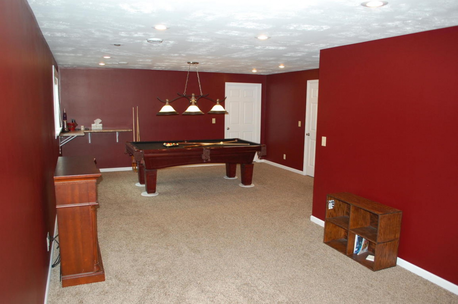 405 Leeann Avenue, Volga, SD 57071