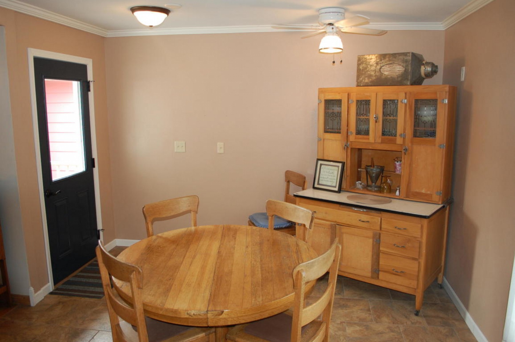 403 2nd Street N, Estelline, SD 57234