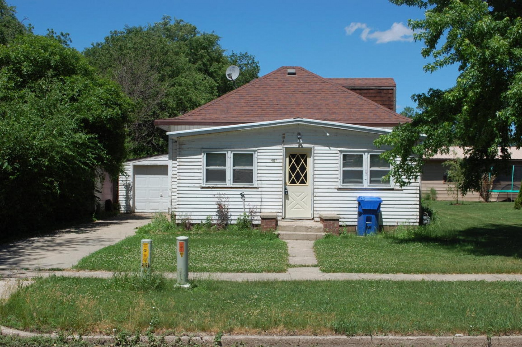 405 Catlett Avenue E, Estelline, SD 57234