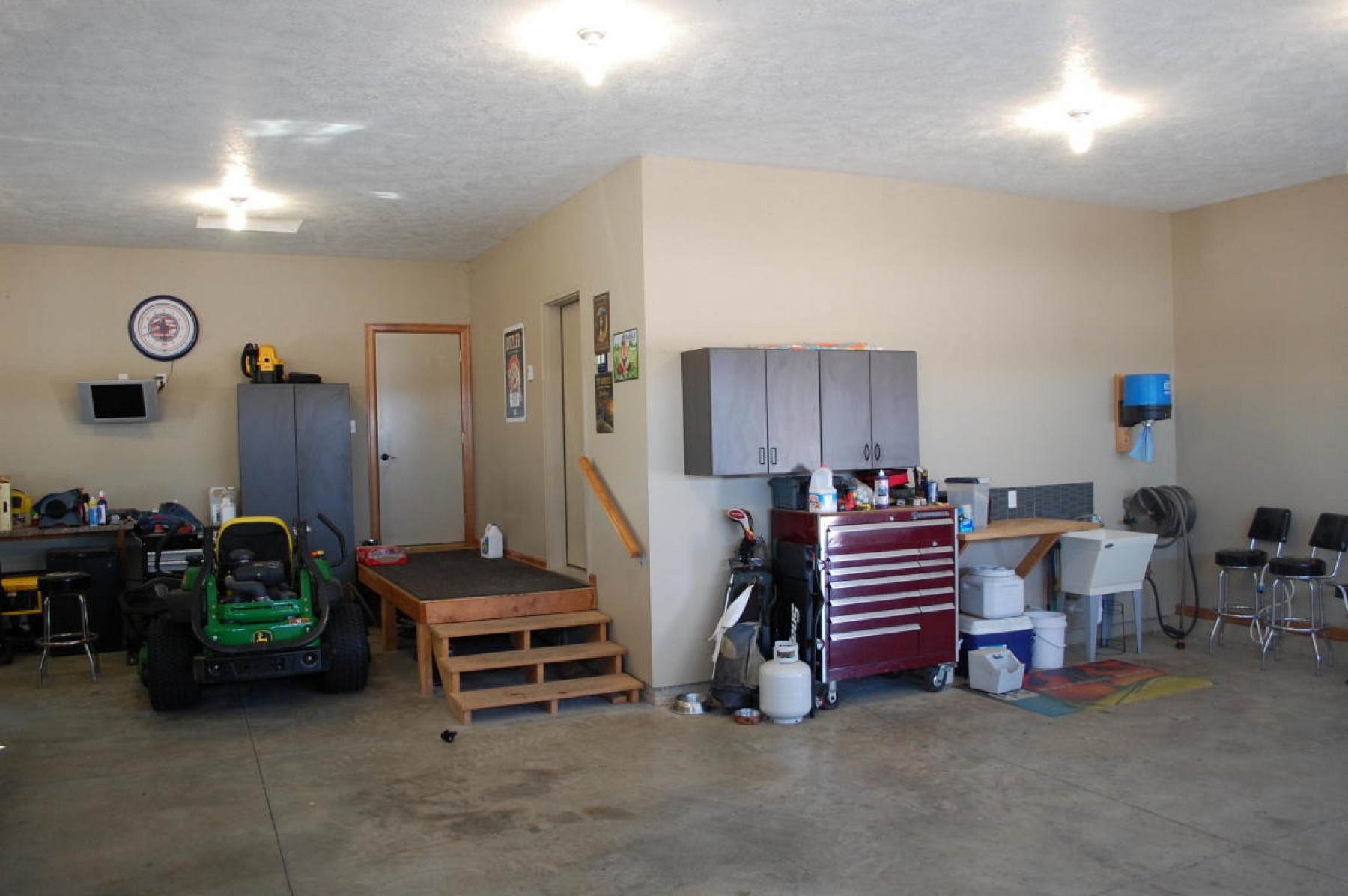 112 Nicklaus Ridge Road, Arlington, SD 57212