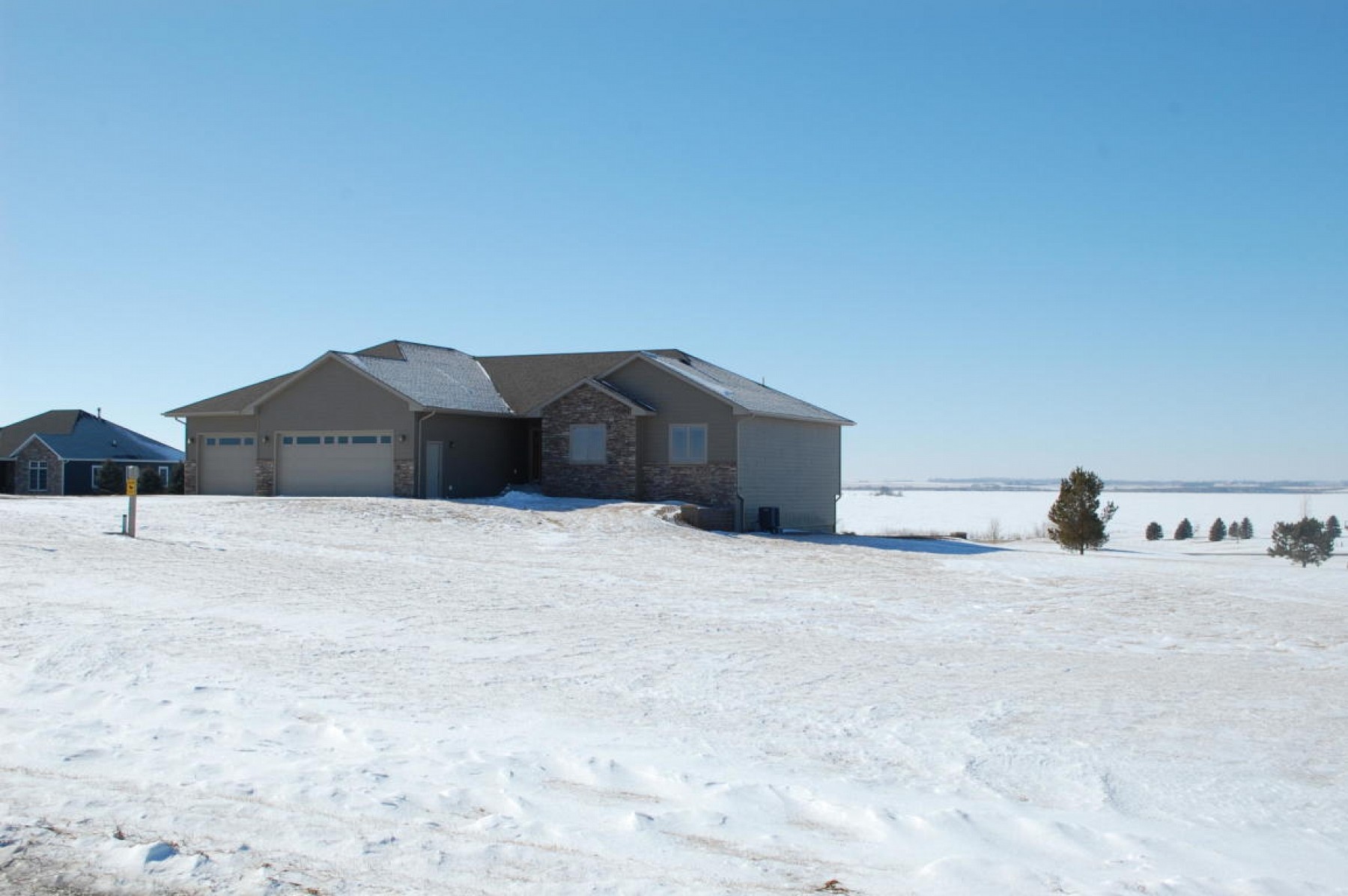 112 Nicklaus Ridge Road, Arlington, SD 57212