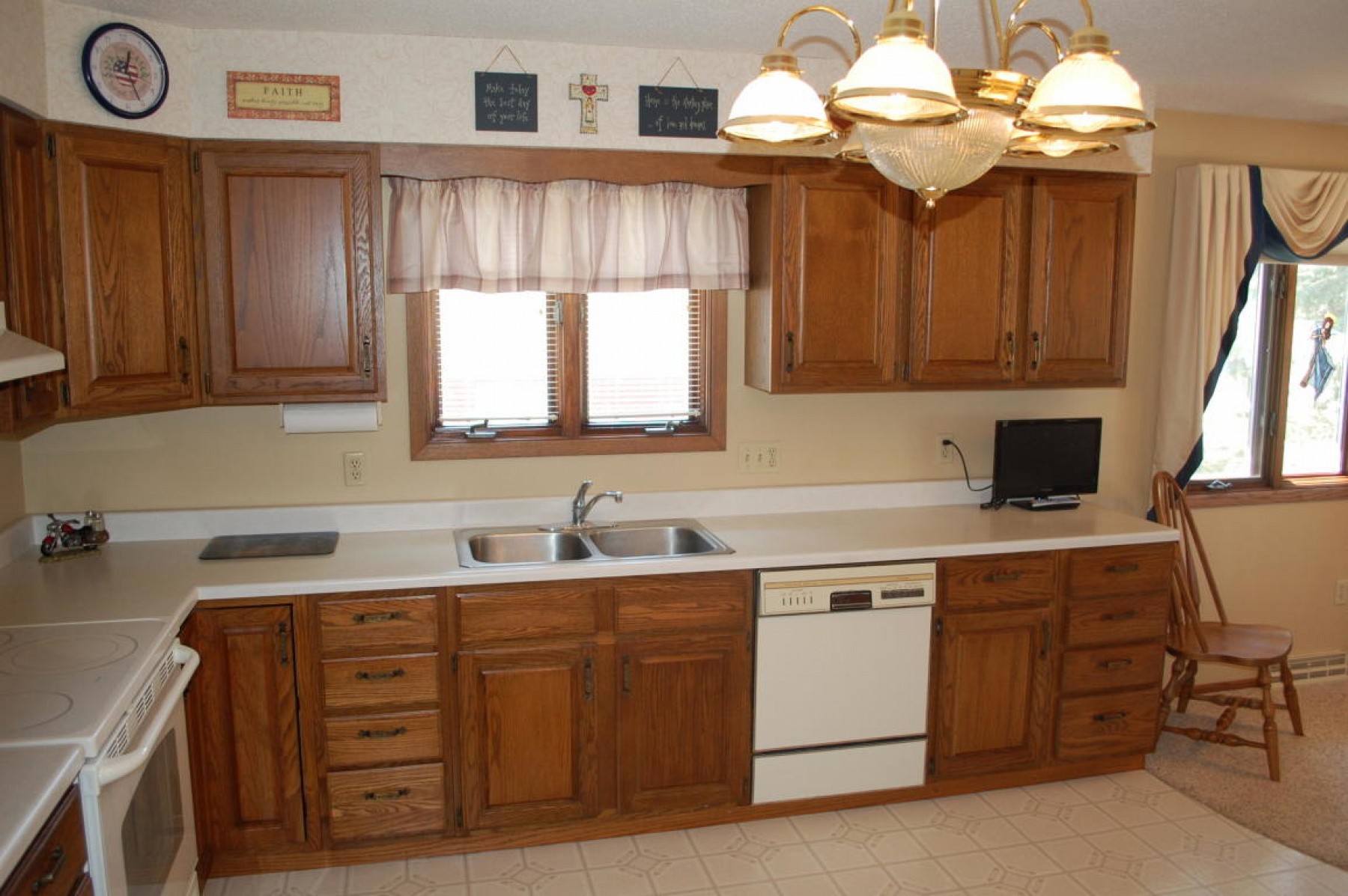 1617 Mockingbird Lane, Brookings, SD 57006