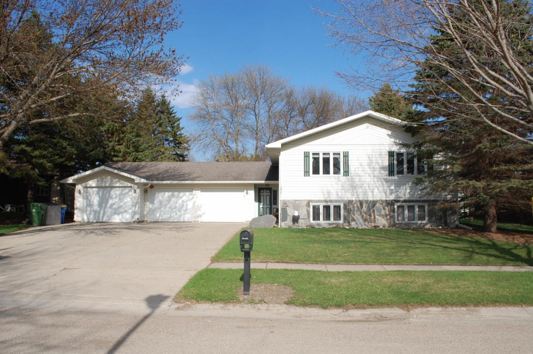 1617 Mockingbird Lane, Brookings, SD 57006