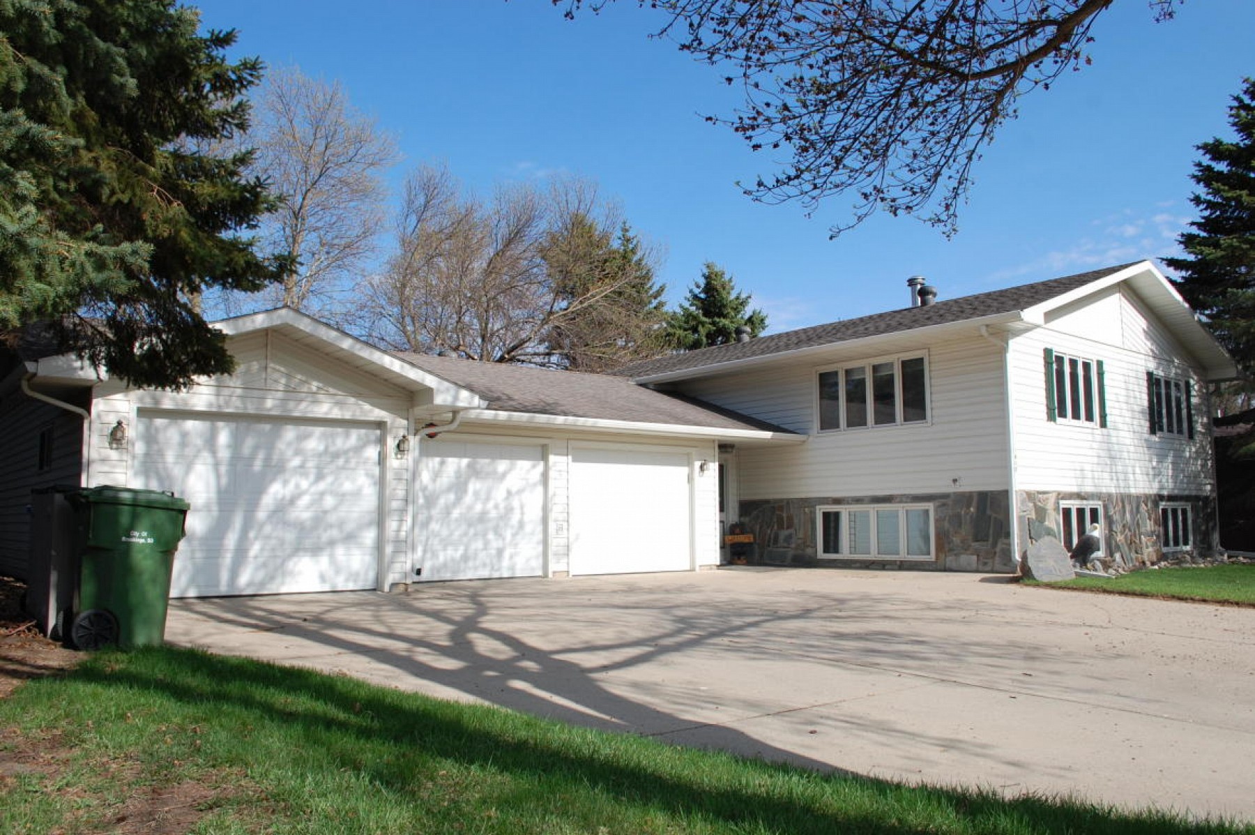 1617 Mockingbird Lane, Brookings, SD 57006